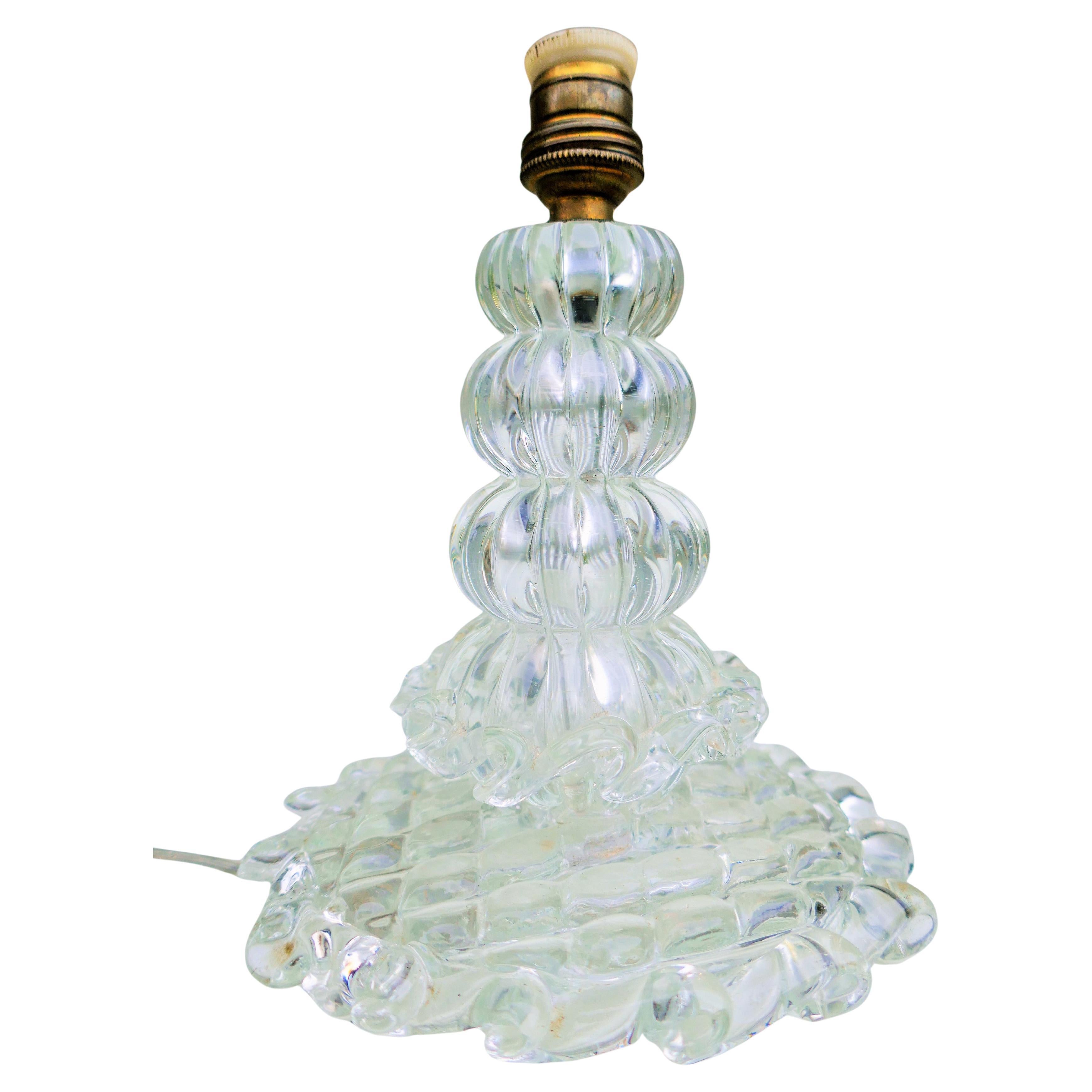 Lámpara de sobremesa de cristal de Murano con pantalla de tela.
La sombra no es perfecta.
Buen estado.
Gracias, señor.