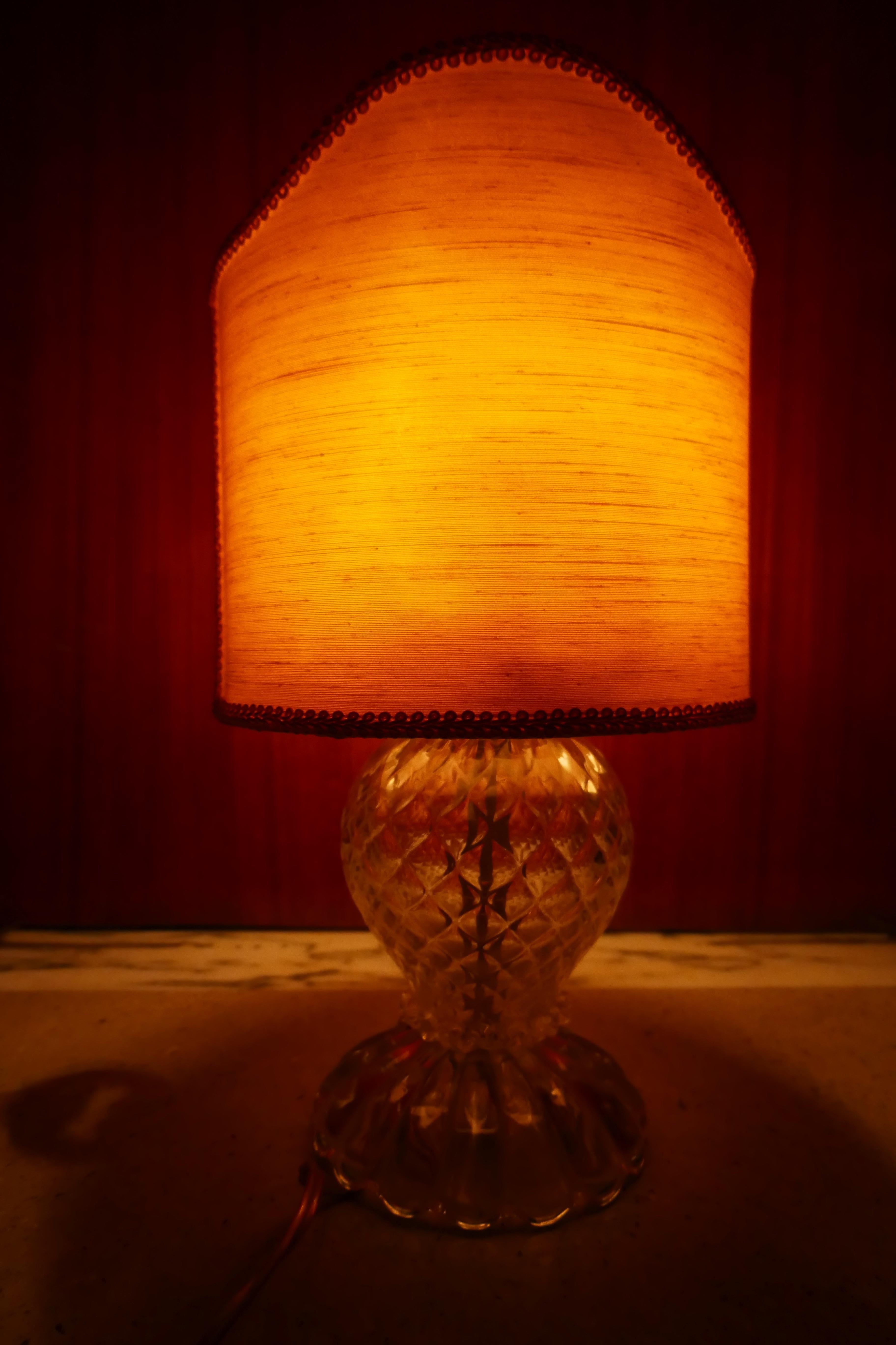 Murano glass table lamp with crinoline and gold inclusions in vendita 1