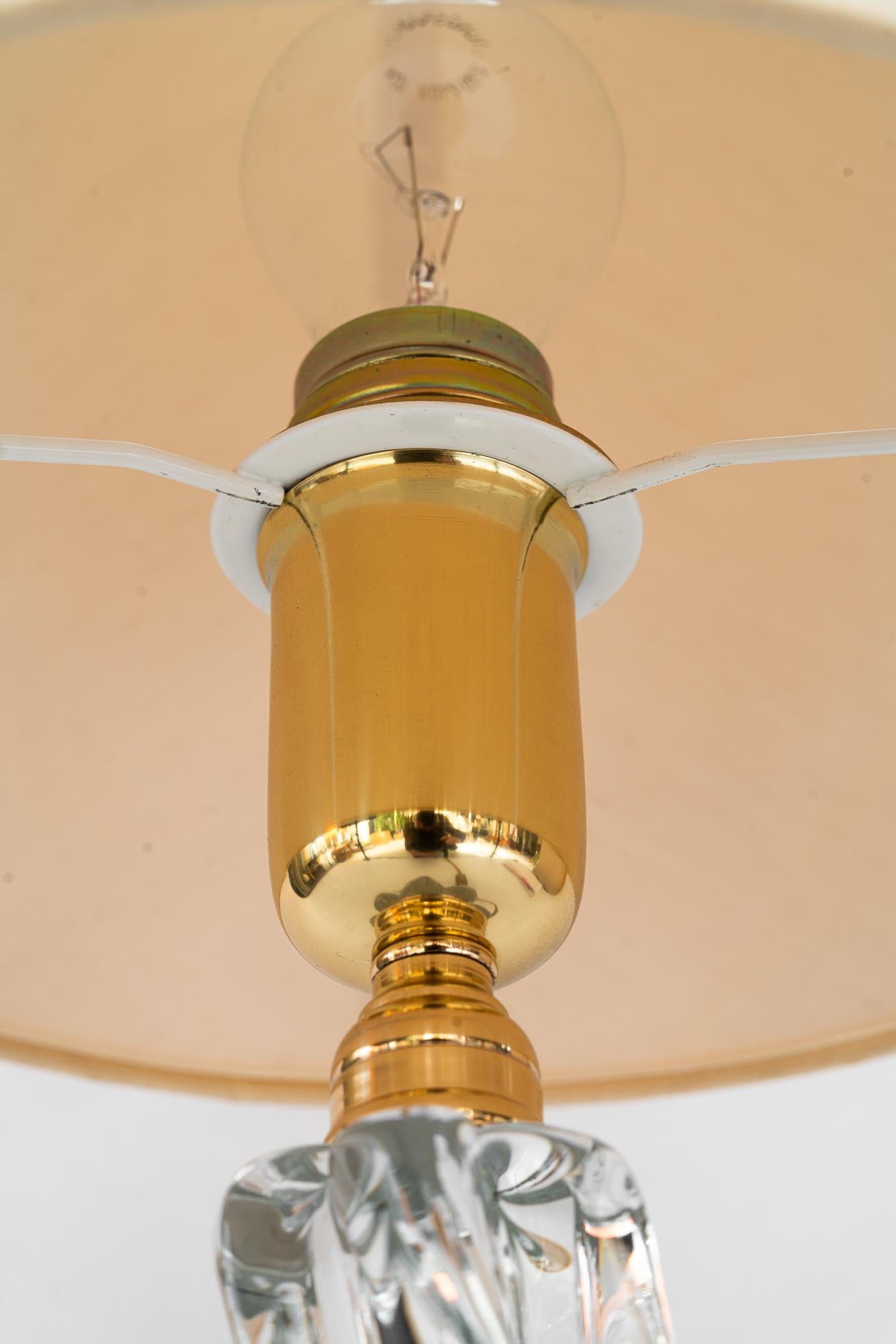 Lampe de table en verre de Murano avec abat-jour en tissu vienne vers 1950 Bon état - En vente à Wien, AT