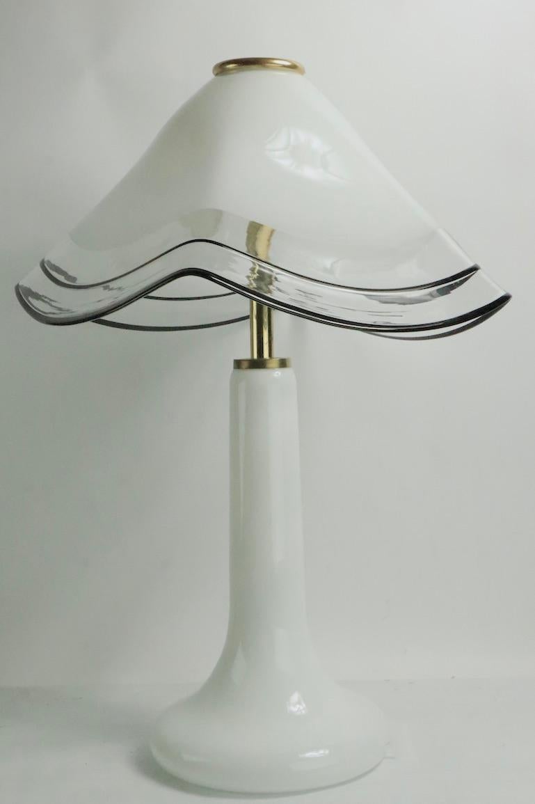 Murano Glass Table Lamp with Glass Base and Shade Attributed to Tagliapietra For Sale 1