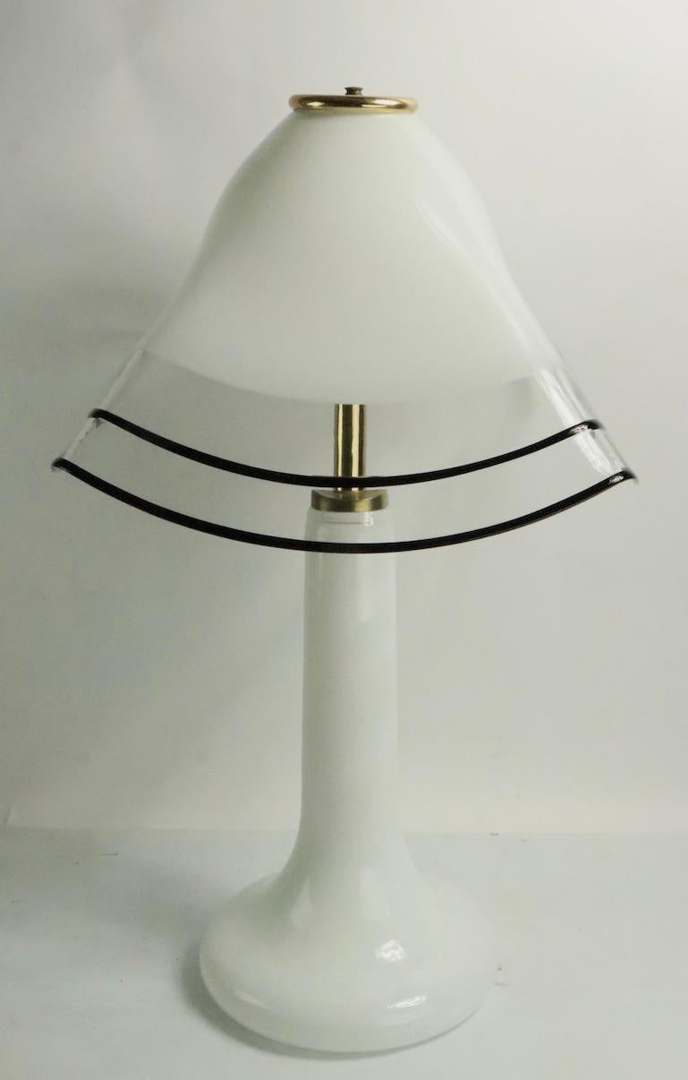 Murano Glass Table Lamp with Glass Base and Shade Attributed to Tagliapietra In Good Condition For Sale In New York, NY