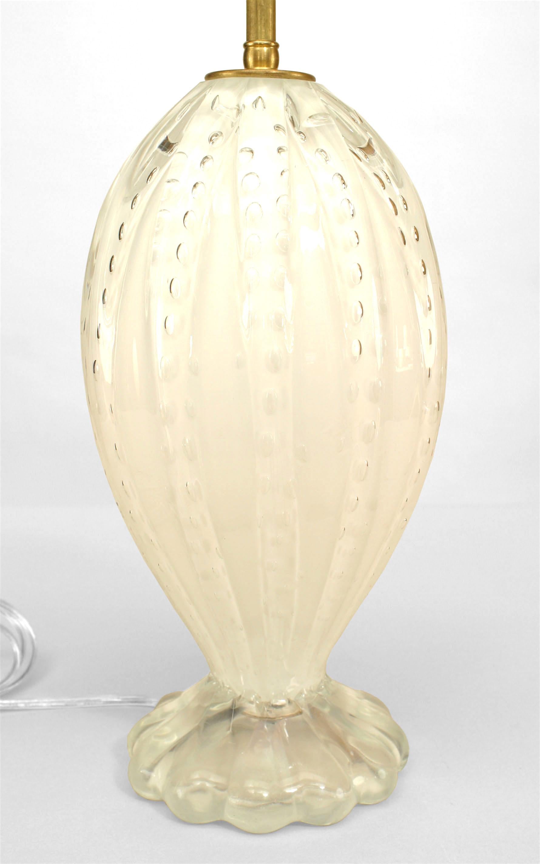 Mid-Century Modern Pair of Italian Murano White Iridescent Glass Table Lamps For Sale