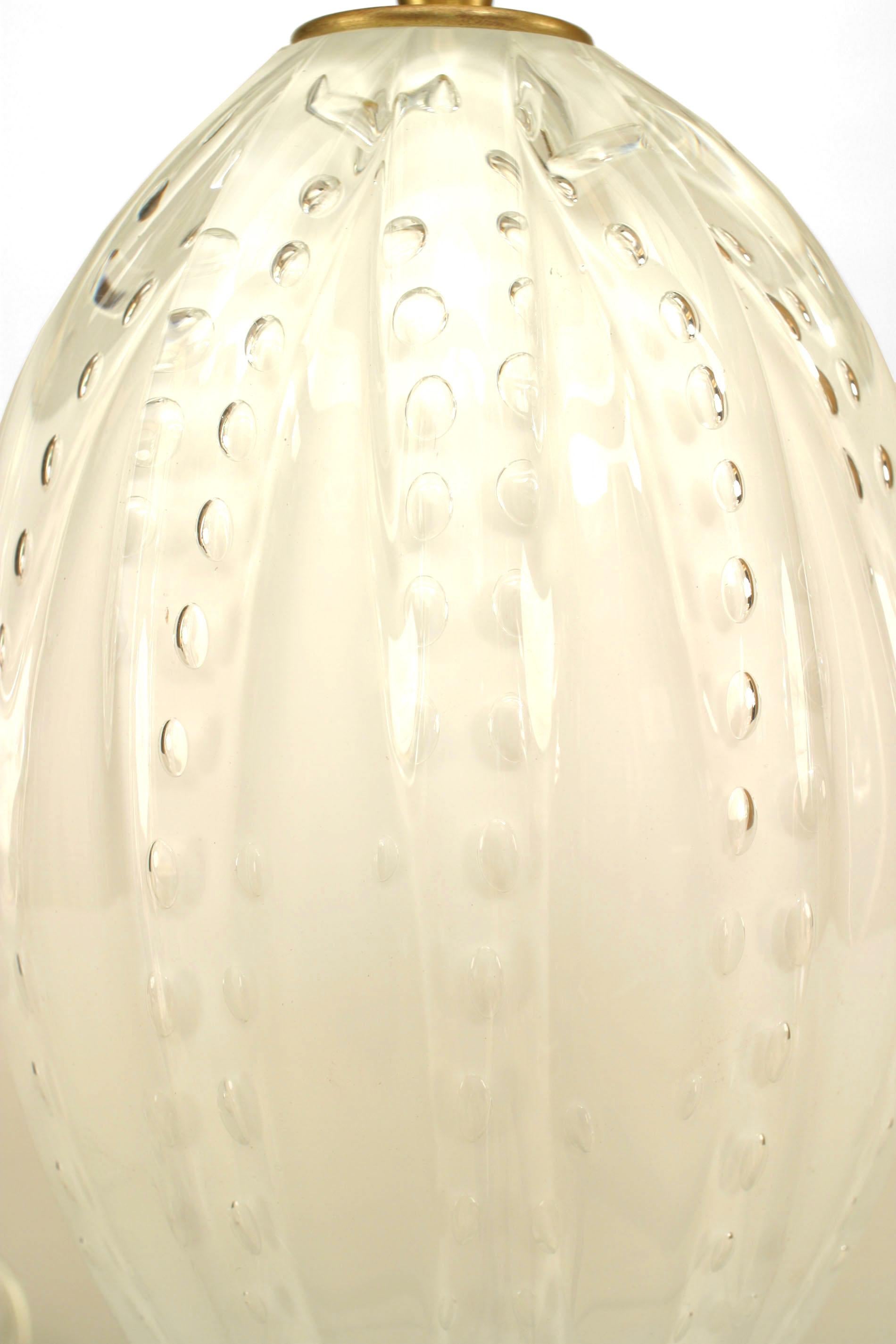 Pair of Italian Murano White Iridescent Glass Table Lamps In Good Condition For Sale In New York, NY