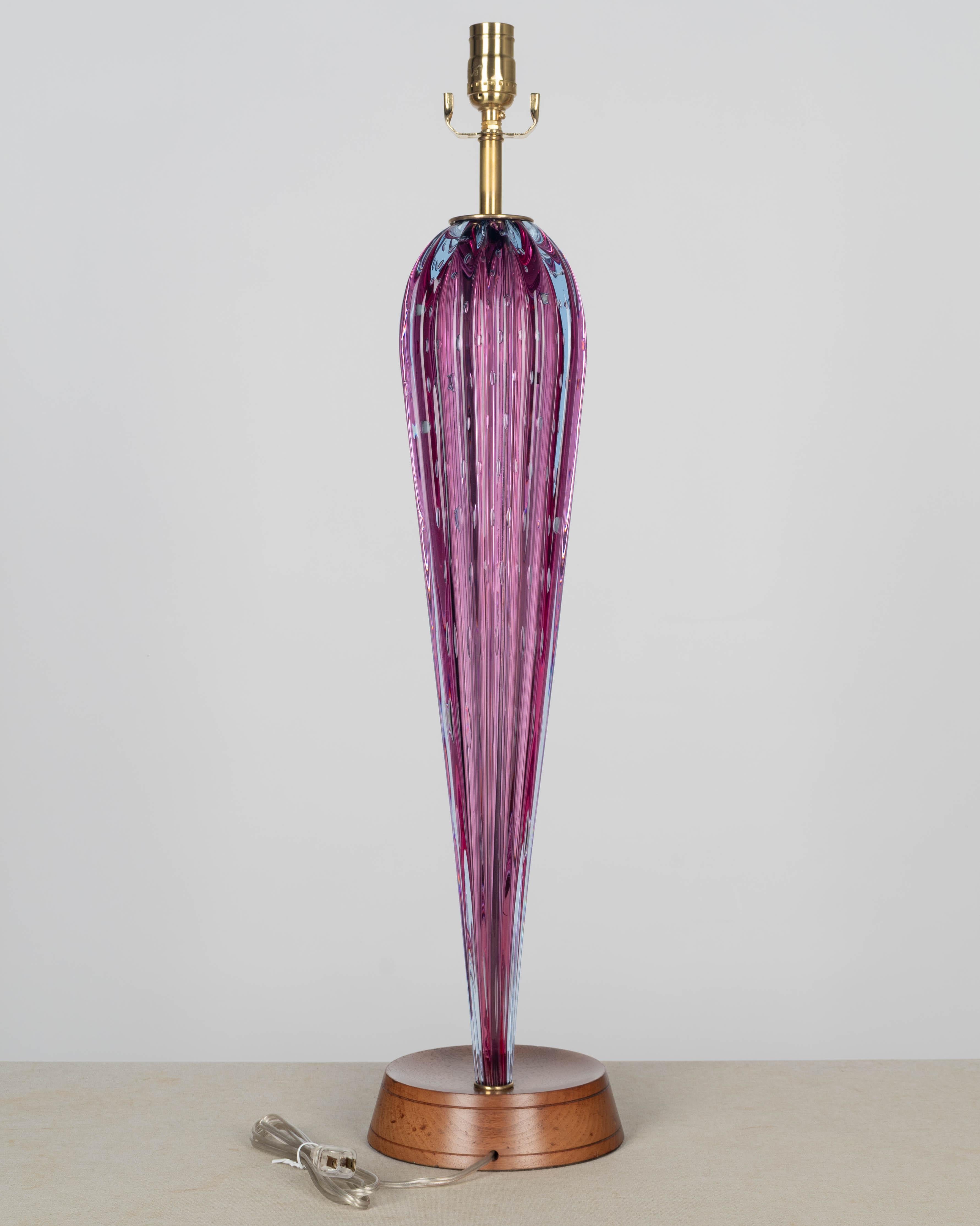 Lámpara alta de cristal de Murano de mediados del siglo XX en Bueno estado para la venta en Winter Park, FL