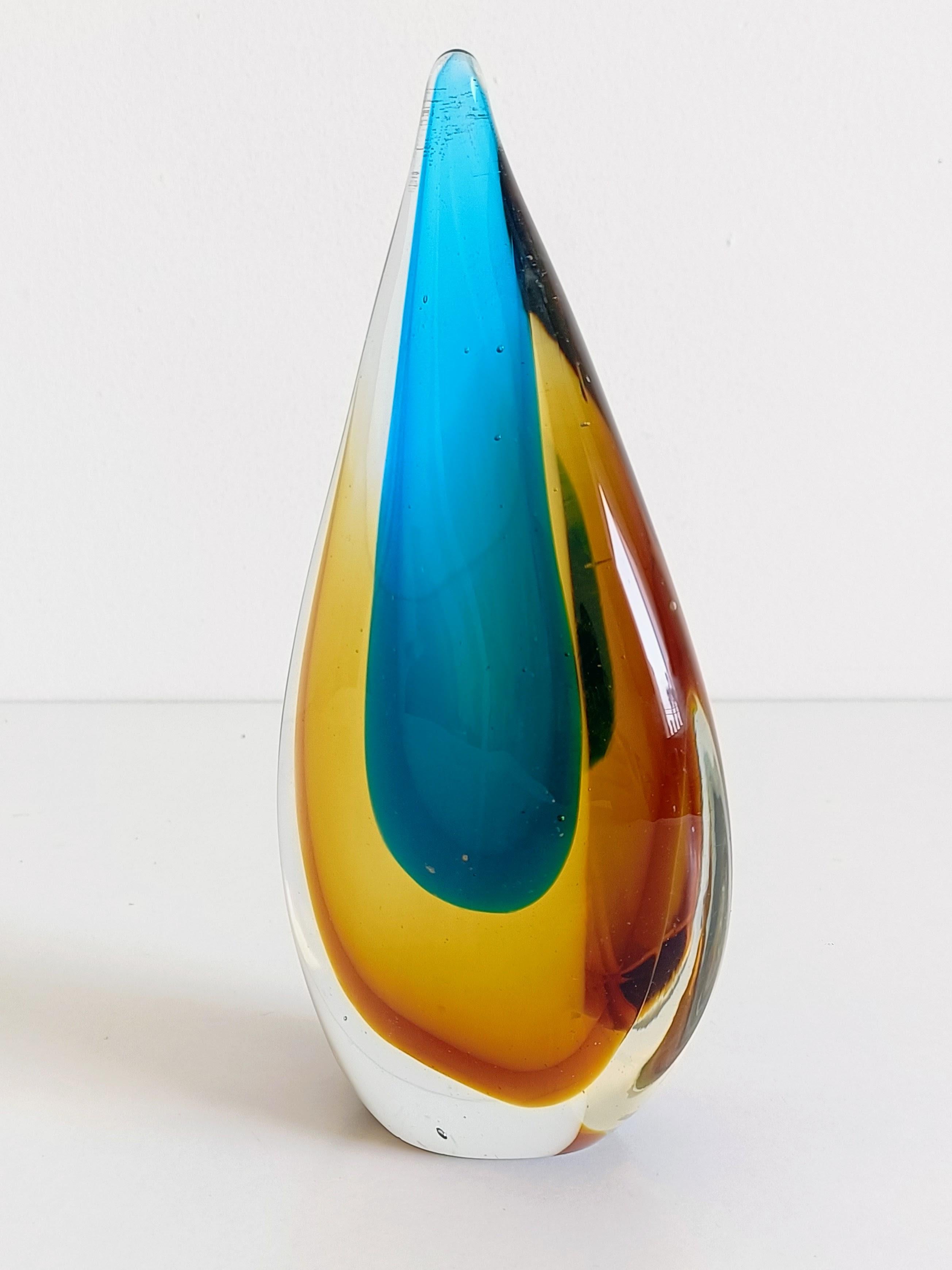Murano Glass Teardrop Sculpture by Flavio Poli for Seguso, Italy, 1950s In Excellent Condition For Sale In Valencia, VC