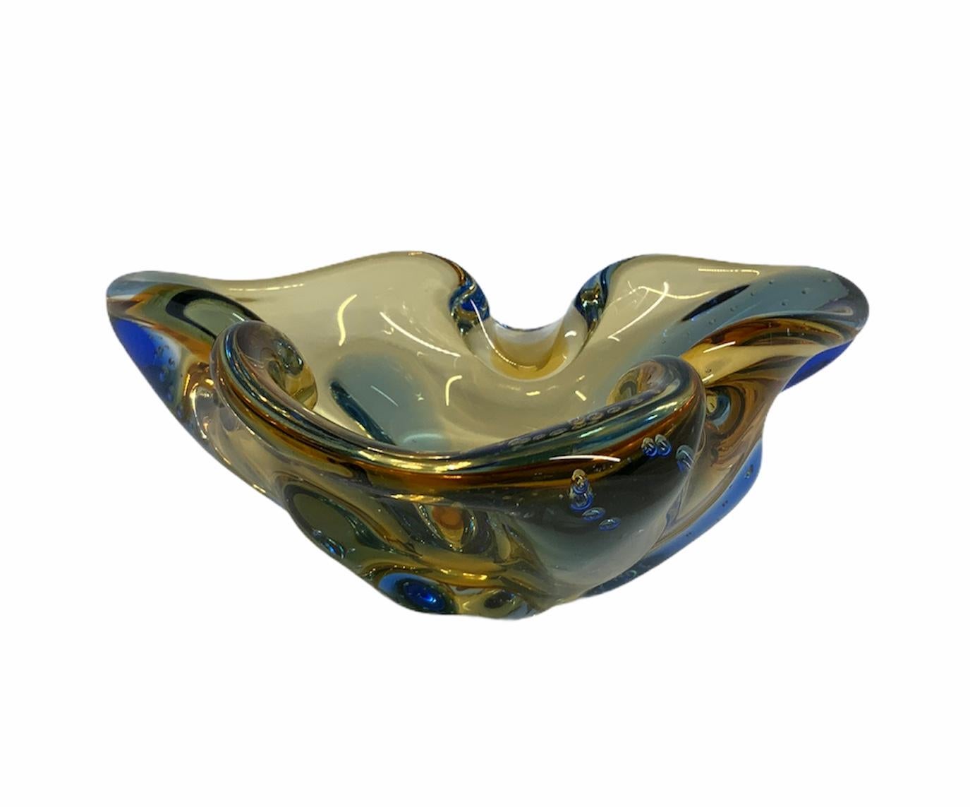 Blown Glass Murano Glass Trifoil Bowl For Sale