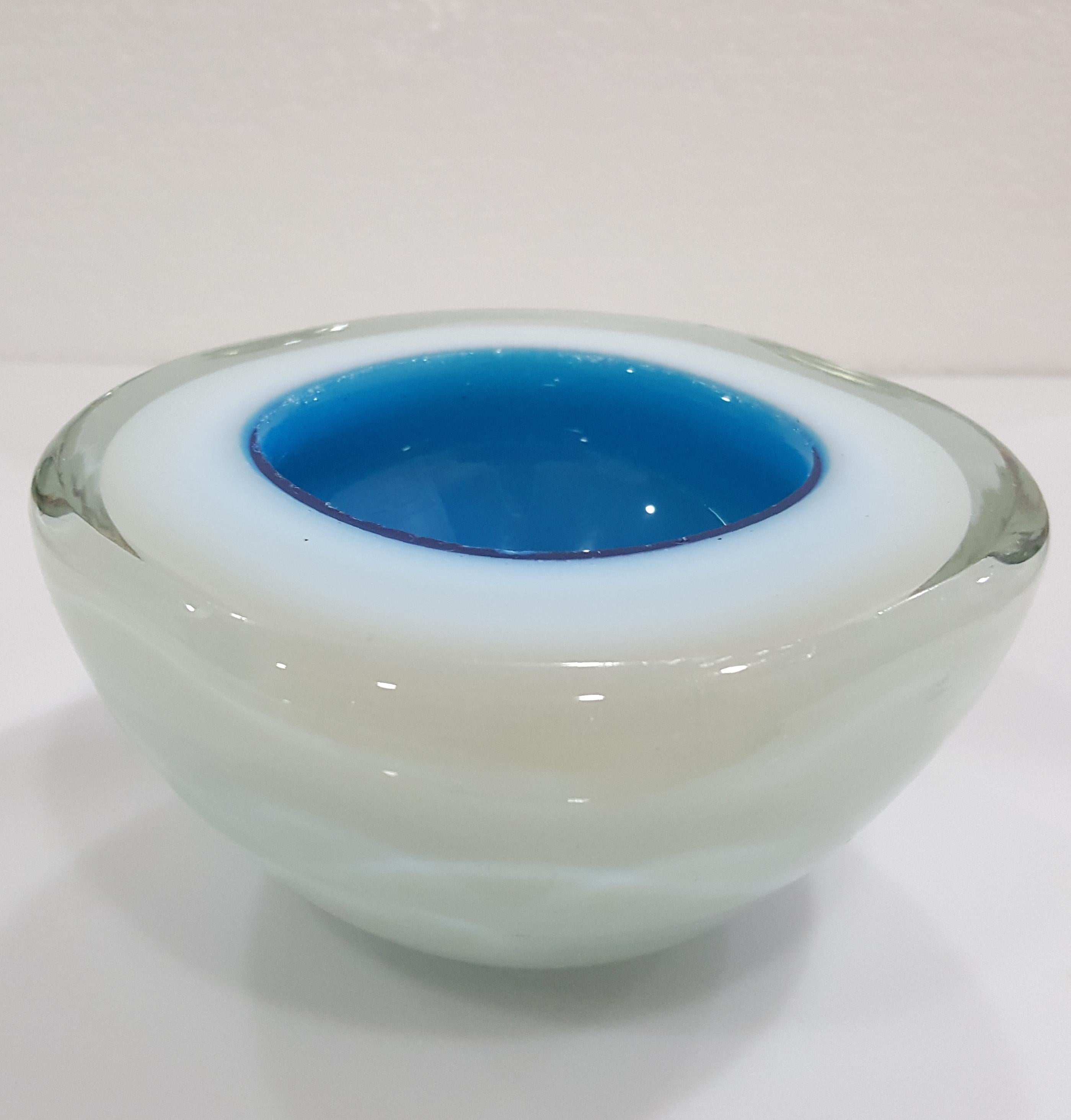 Mid-Century Modern Murano Glass Triple Cased Geode Bowl likely by Cenedese or Seguso, blue/white