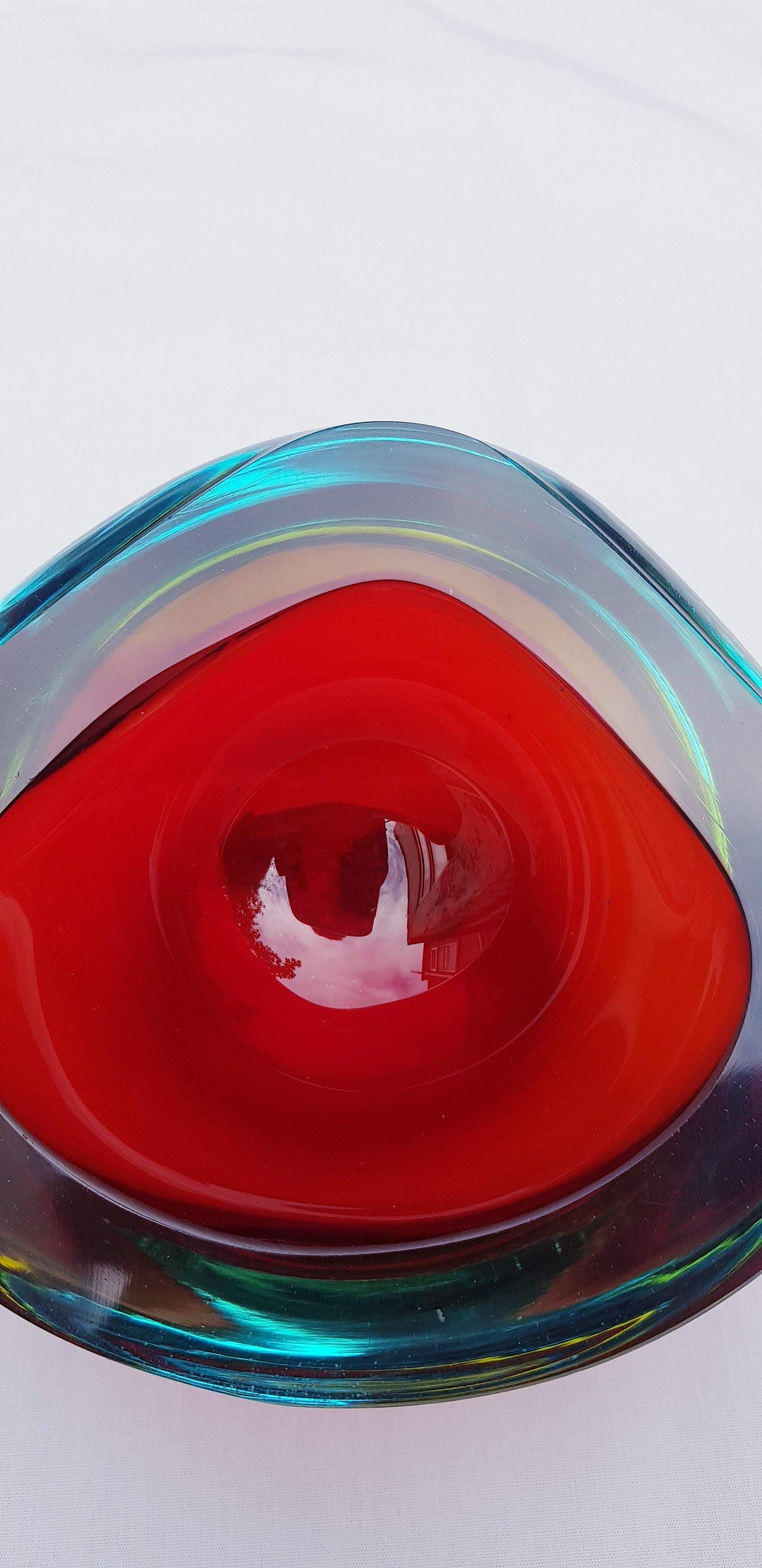 Murano Glass Triple Somerso Caviar Bowl by Flavio Poli for Seguso Vetri d'Arte  For Sale 2