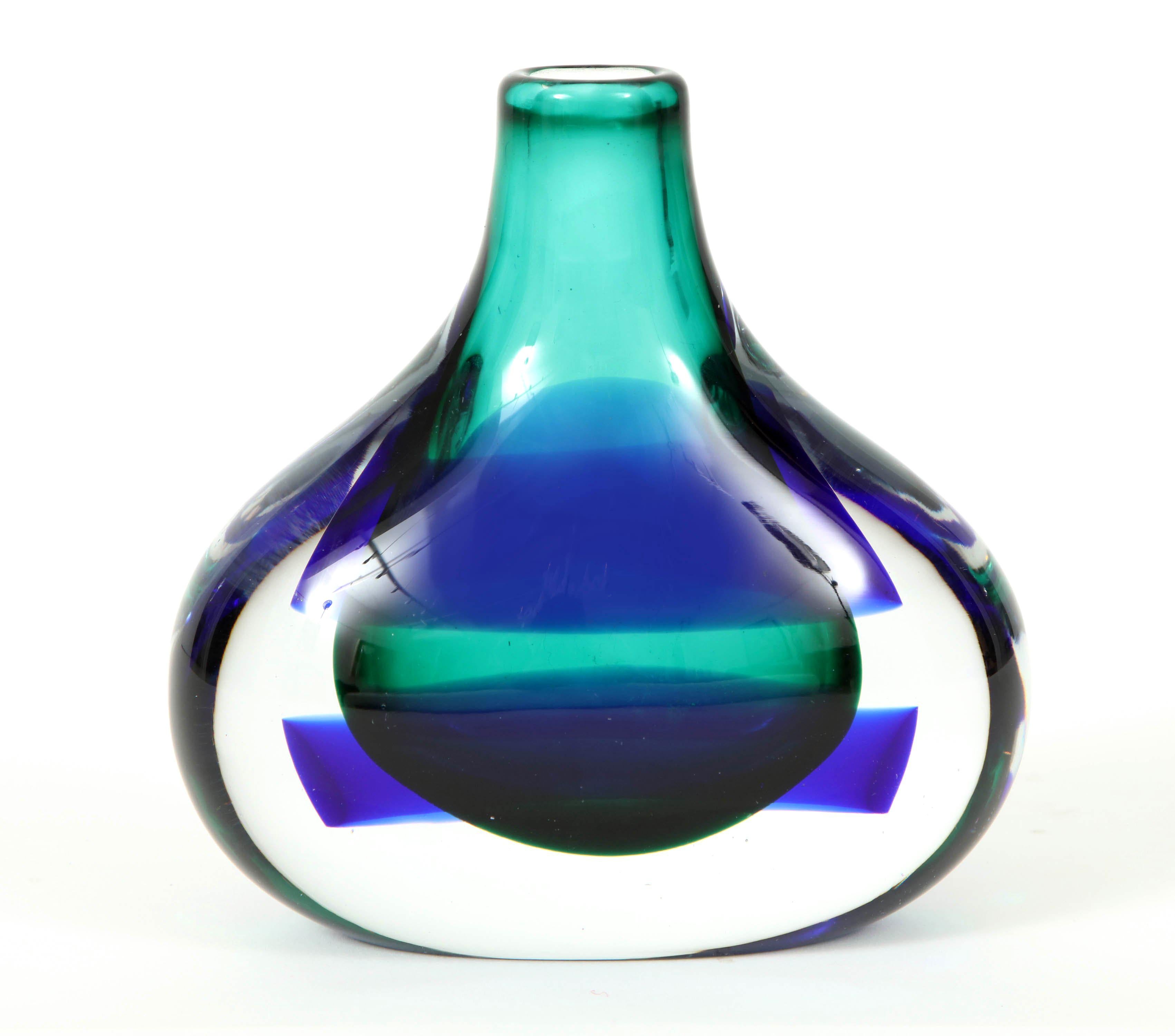 Murano Glass Vase by Luciano Gaspari In Good Condition For Sale In New York, NY