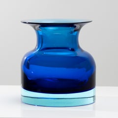 Murano glass vase by Mario Pinzoni