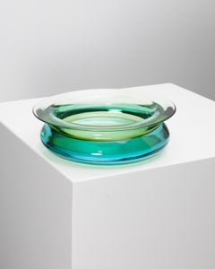 Murano glass vase by Mario Pinzoni