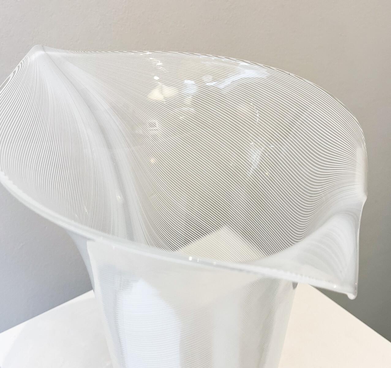  Vase en verre de Murano par Tyra Lundgren pour Venini, Italie, 1986