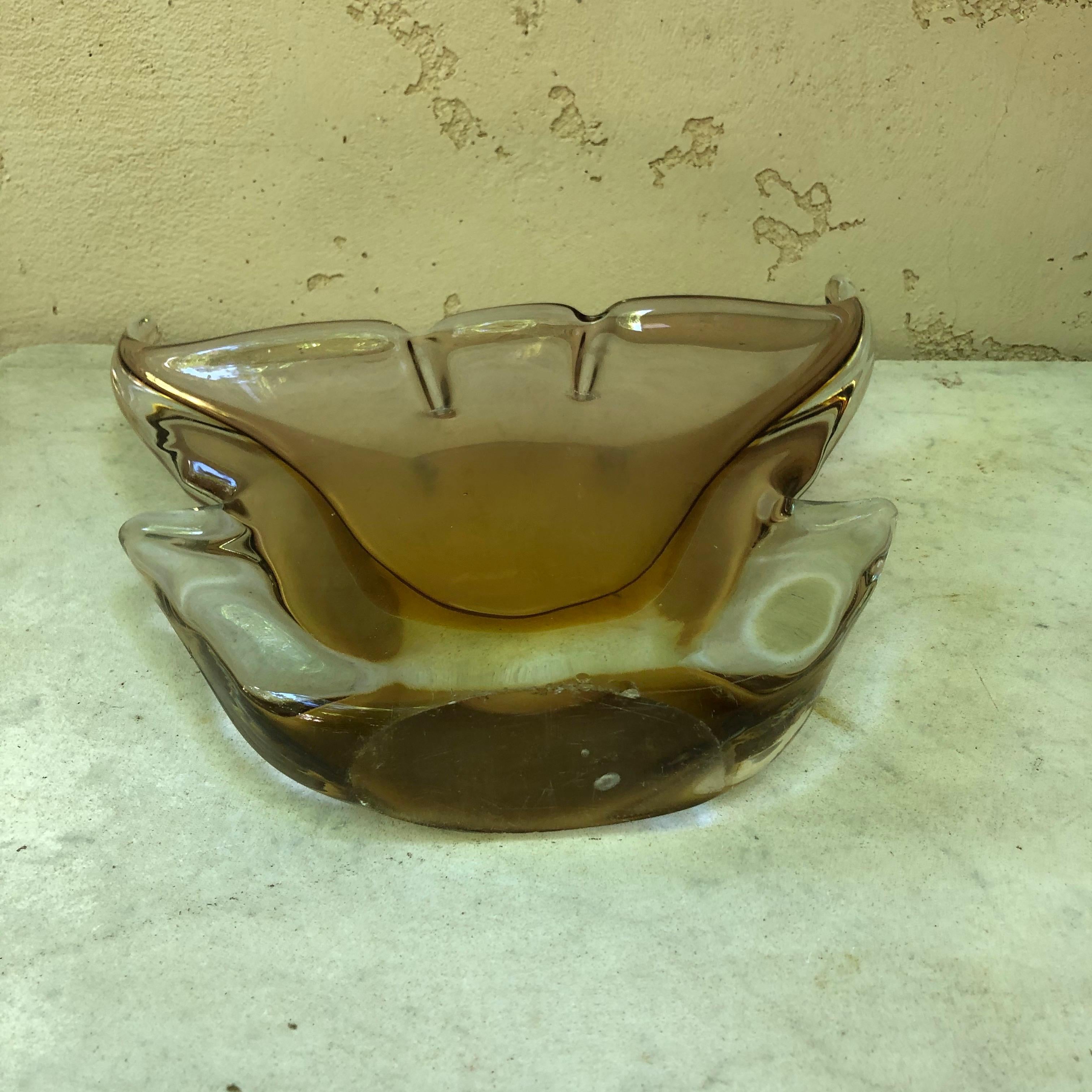 Murano Glass Vase, circa 1960 In Good Condition For Sale In Austin, TX