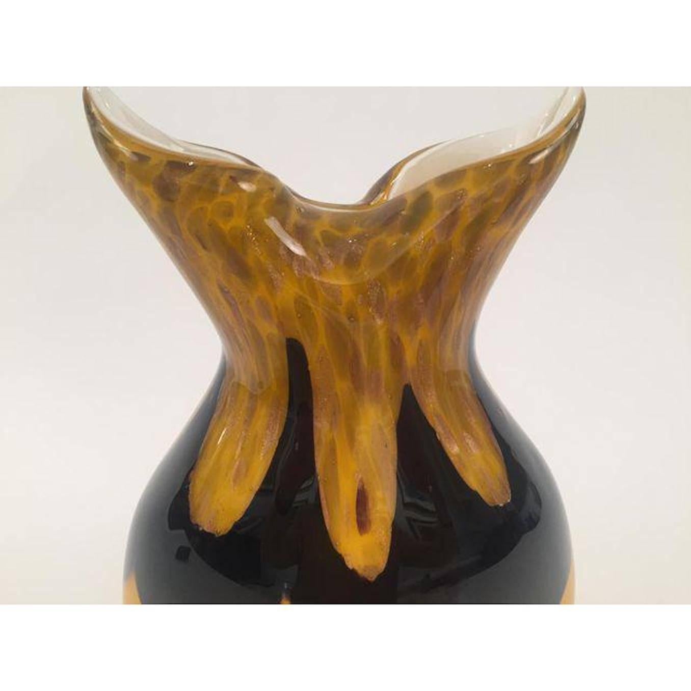 Late 20th Century Murano Glass Vase For Sale