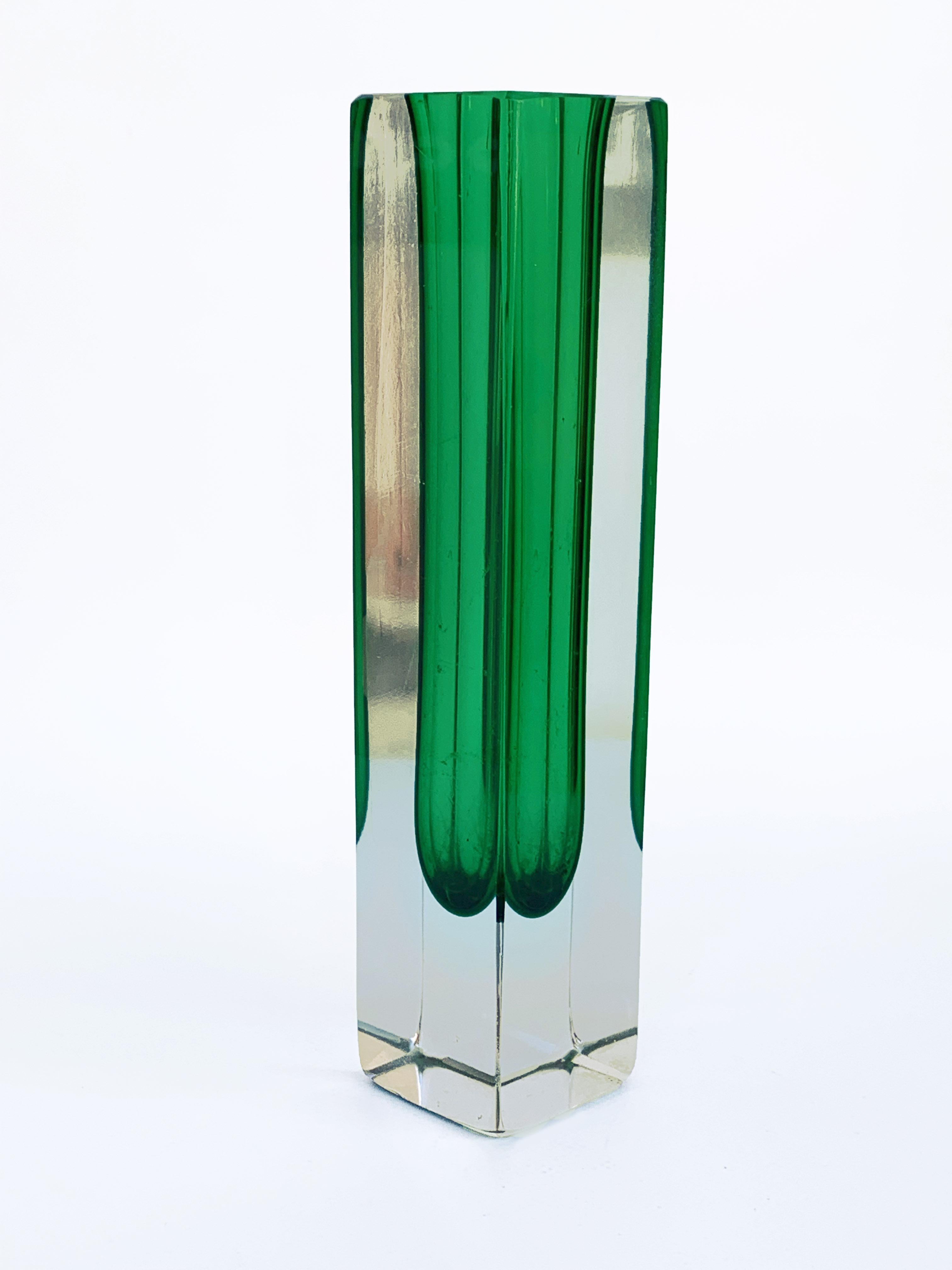 Murano Glass, Vase green by Flavio Poli for Seguso, Italy, circa 1960 In Good Condition In Roma, IT