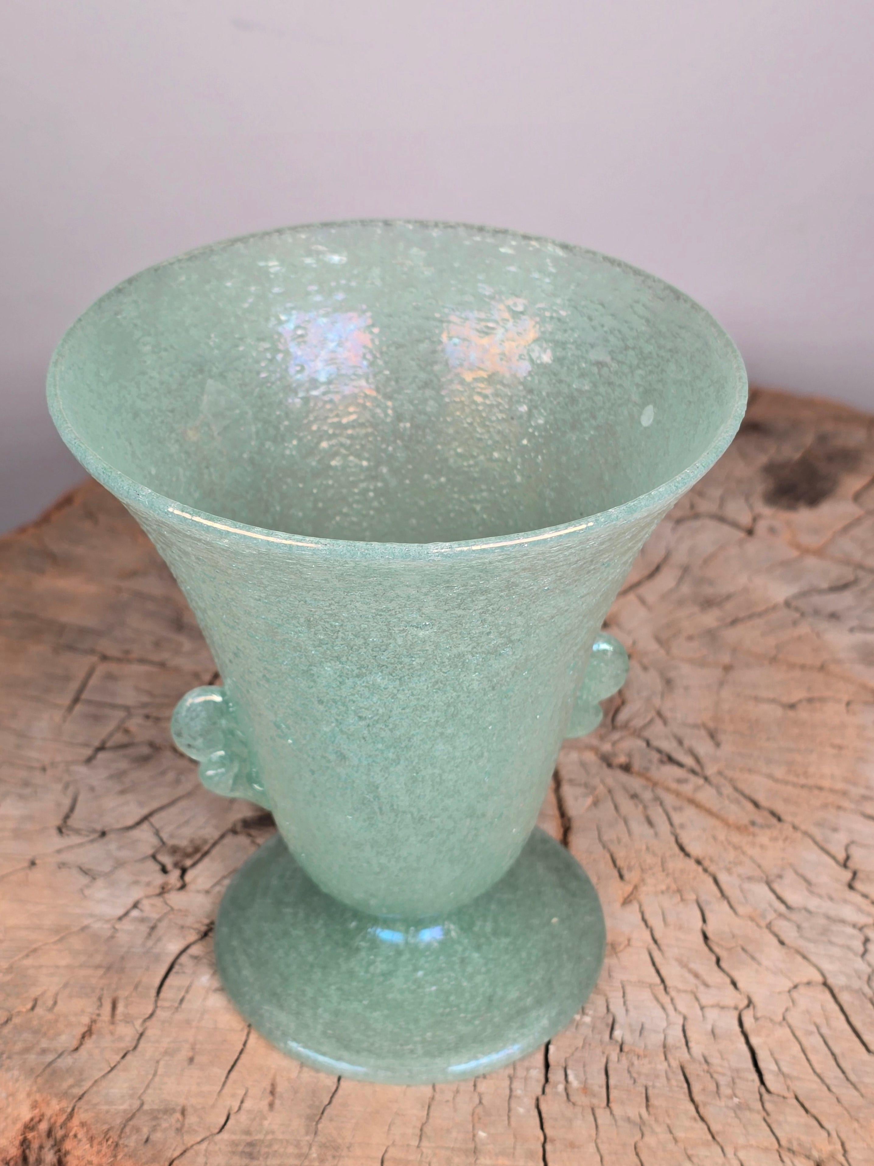 Vase aus Muranoglas mit schillerndem Pulegoso von AVEM (Italienisch) im Angebot