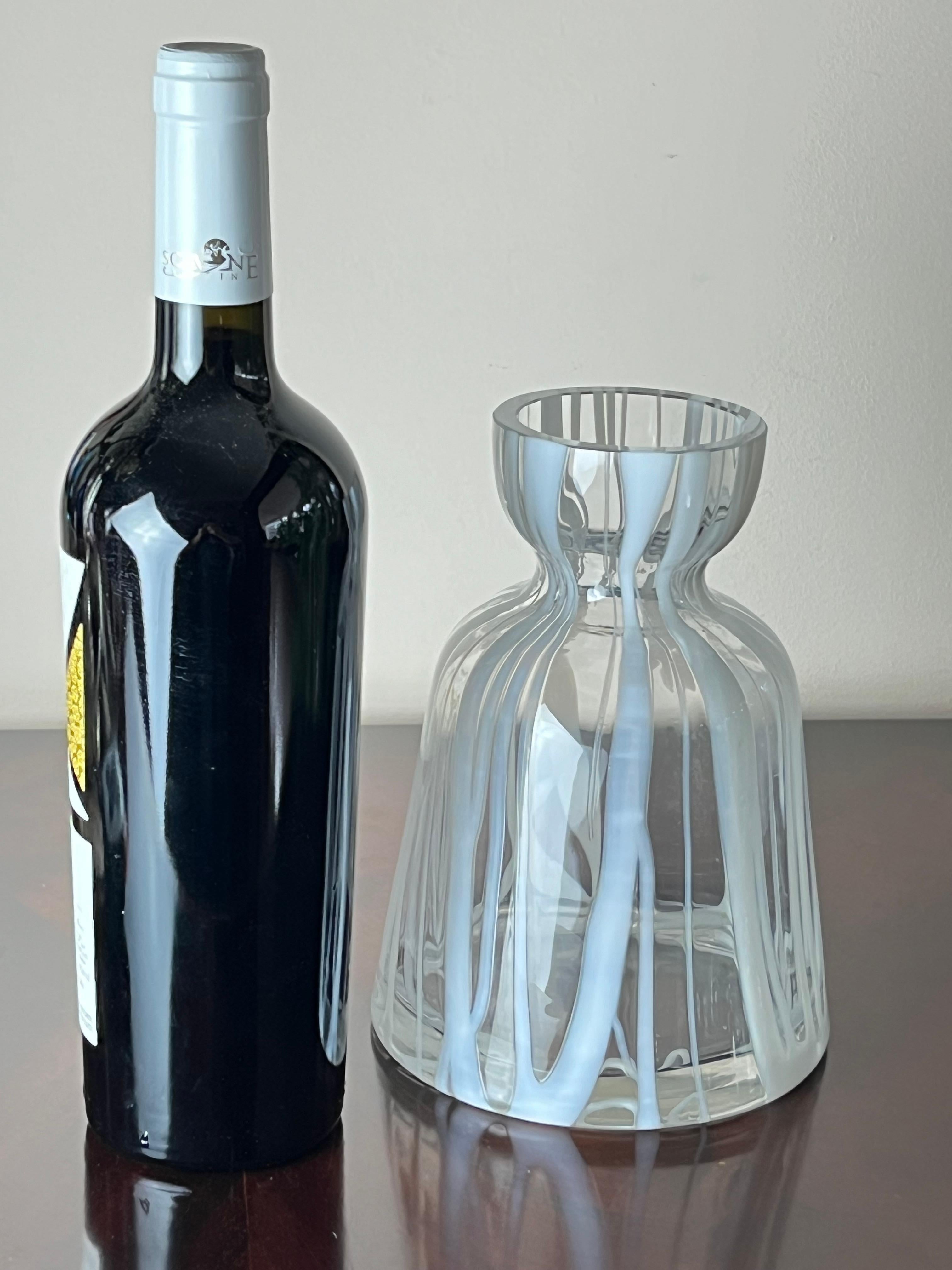 Milieu du XXe siècle Vase en verre de Murano, Italie, années 1960 en vente