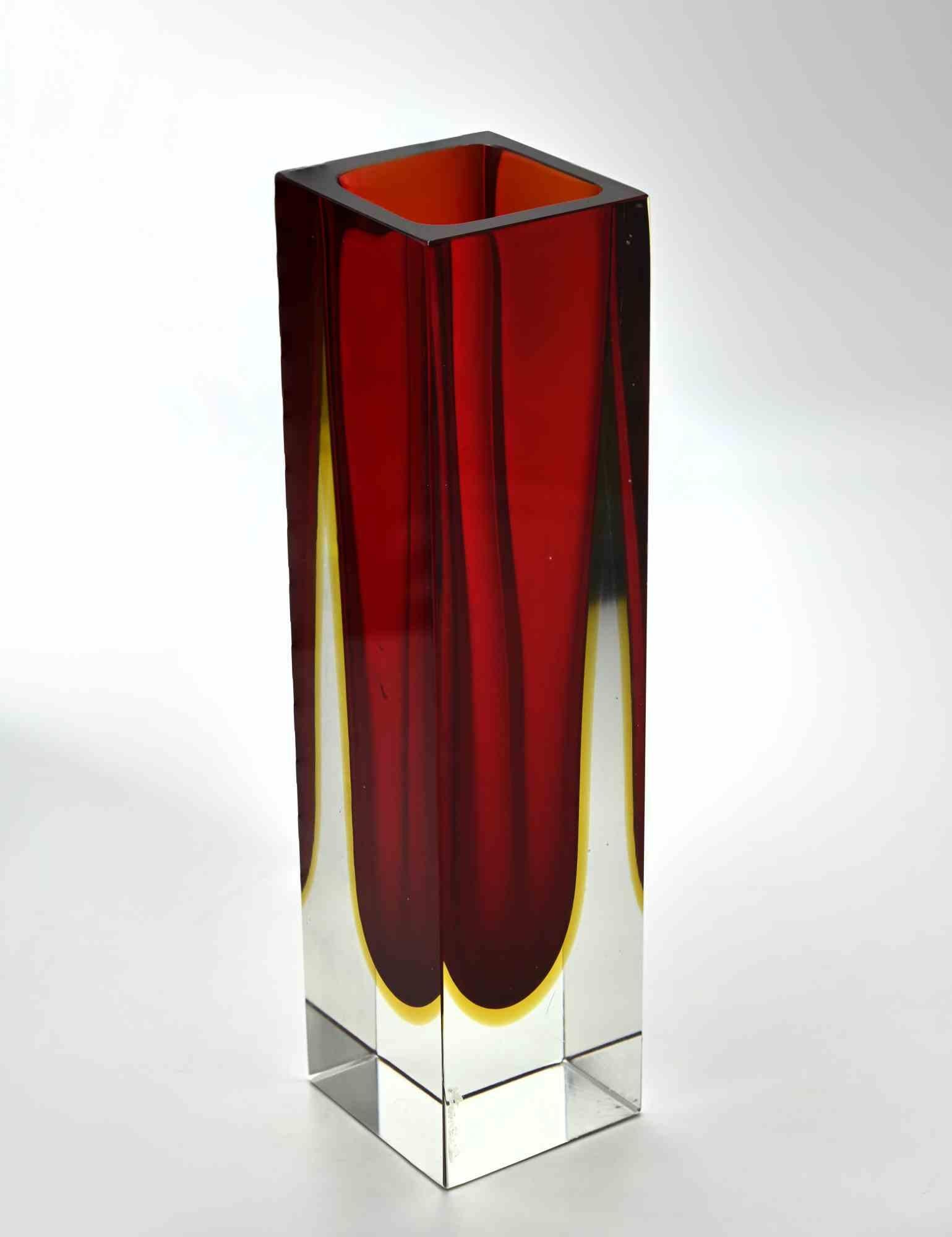 Murano glass vase is a decorative object realized in 1970s. 

Handmade, red colour. 

25,5 x 6,5 x 6,5 cm. 

Good conditions!