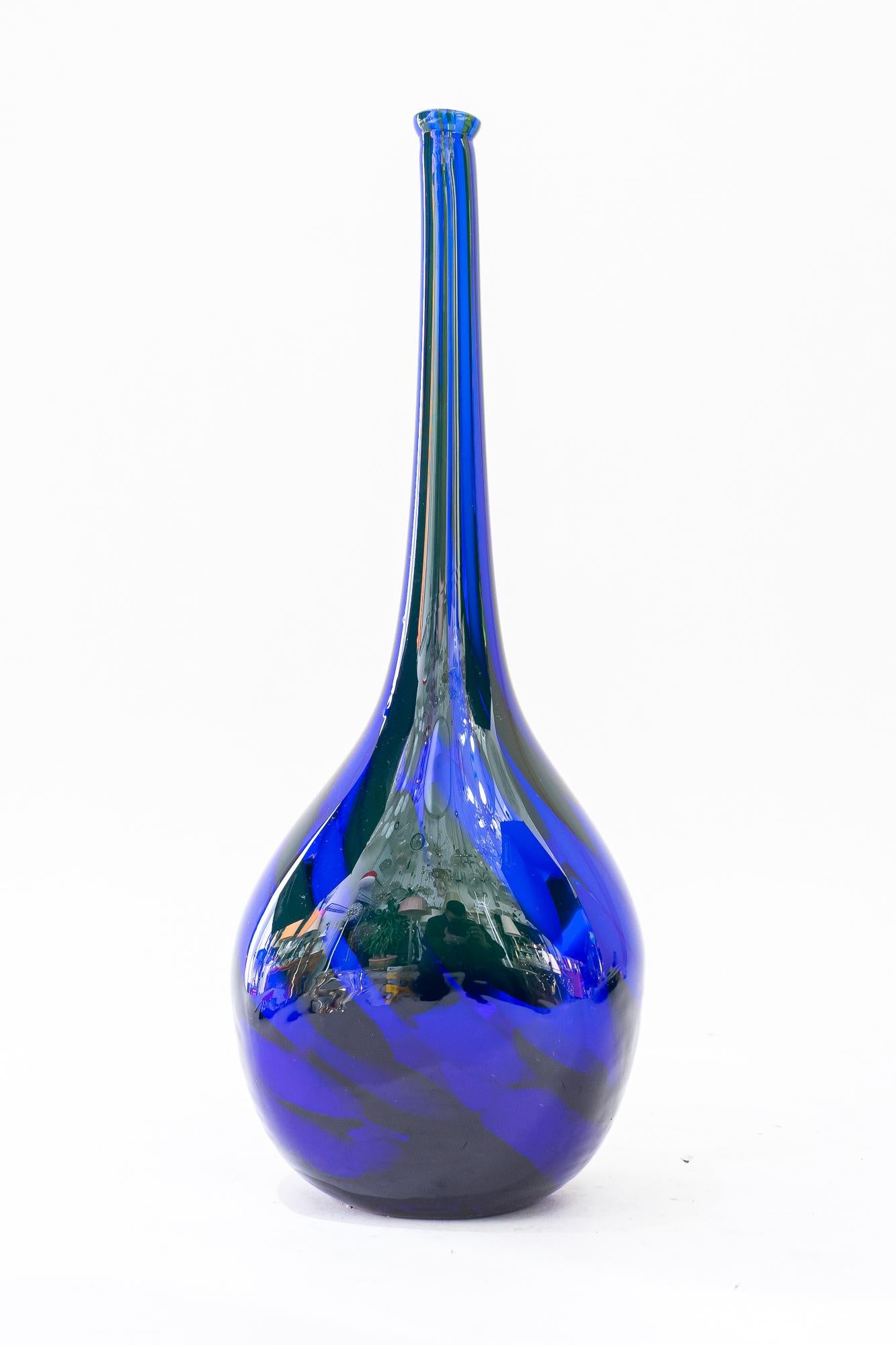 Vetro di Murano Vaso in vetro di Murano Italia anni '70 circa in vendita