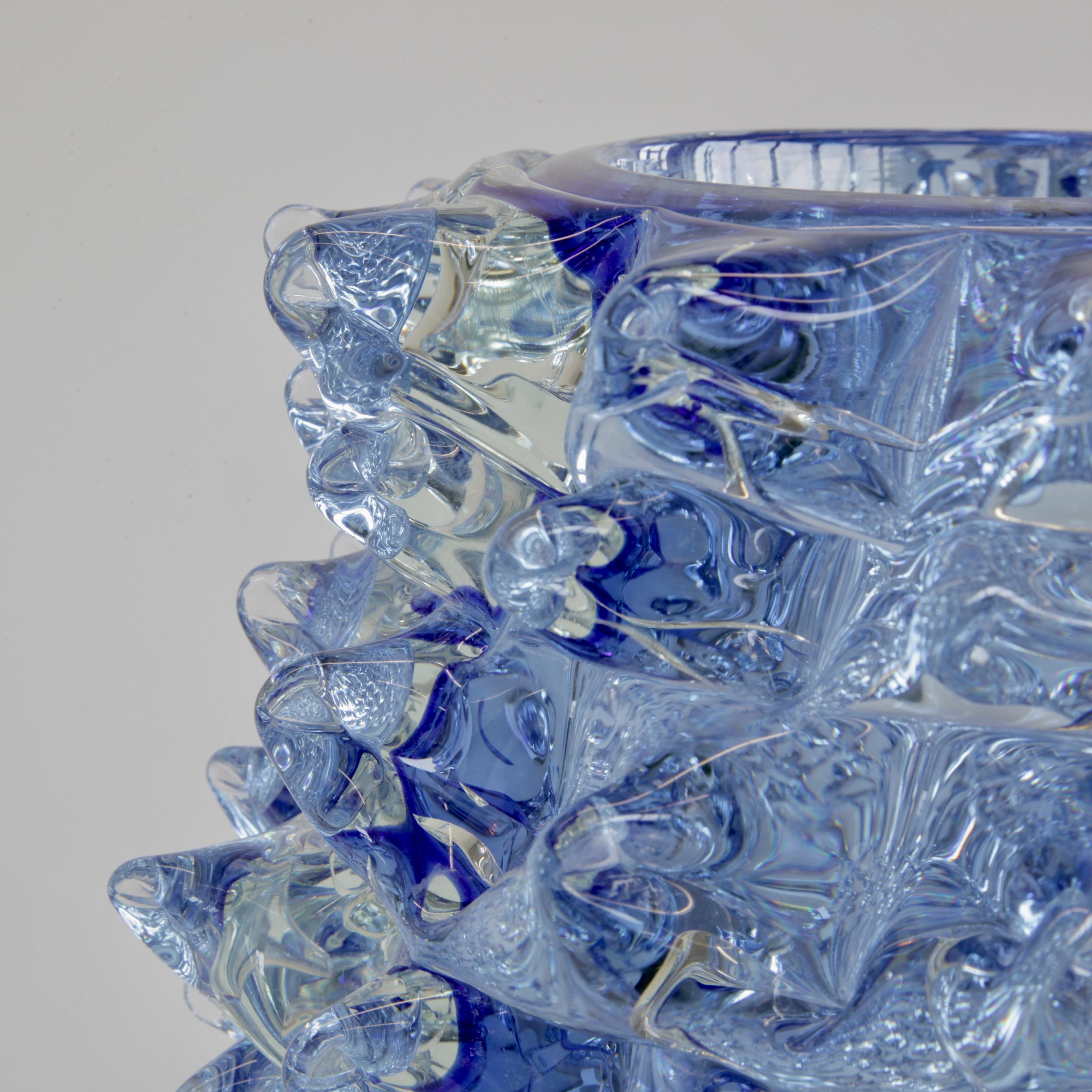 Vase en verre de Murano 'ROSTRATO', Italie 'Blue Spikes' (pointes bleues) Excellent état - En vente à Berlin, Berlin