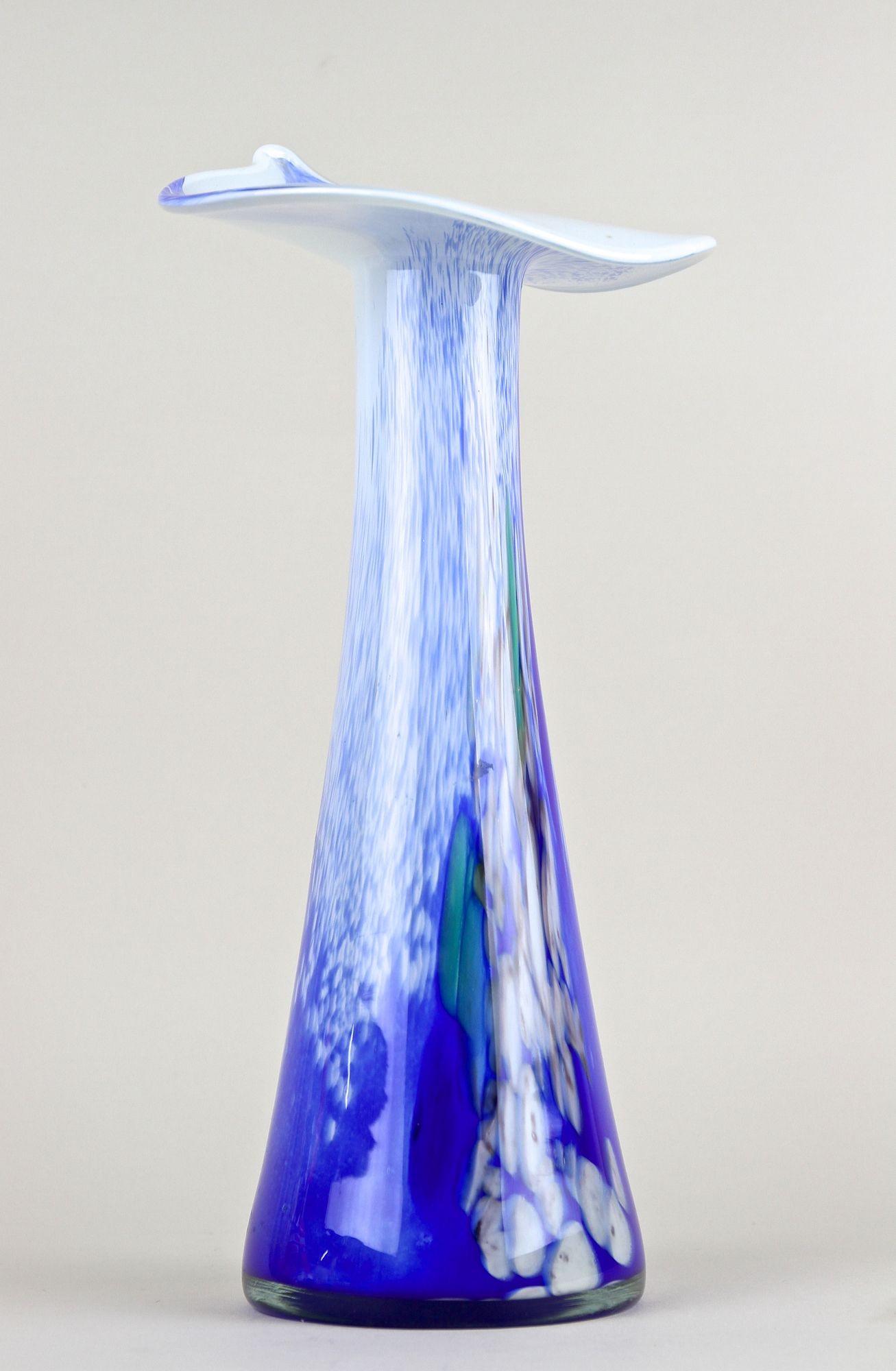 Mid-Century Modern Murano Glass Vase 