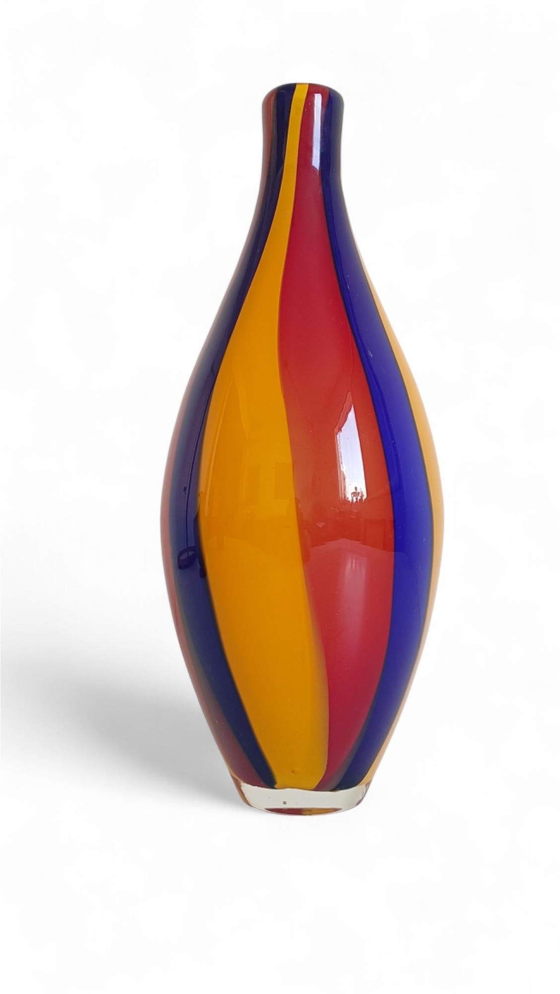 Vaso in vetro di Murano, design colorato di metà secolo, Italia, anni '60 in vendita 2