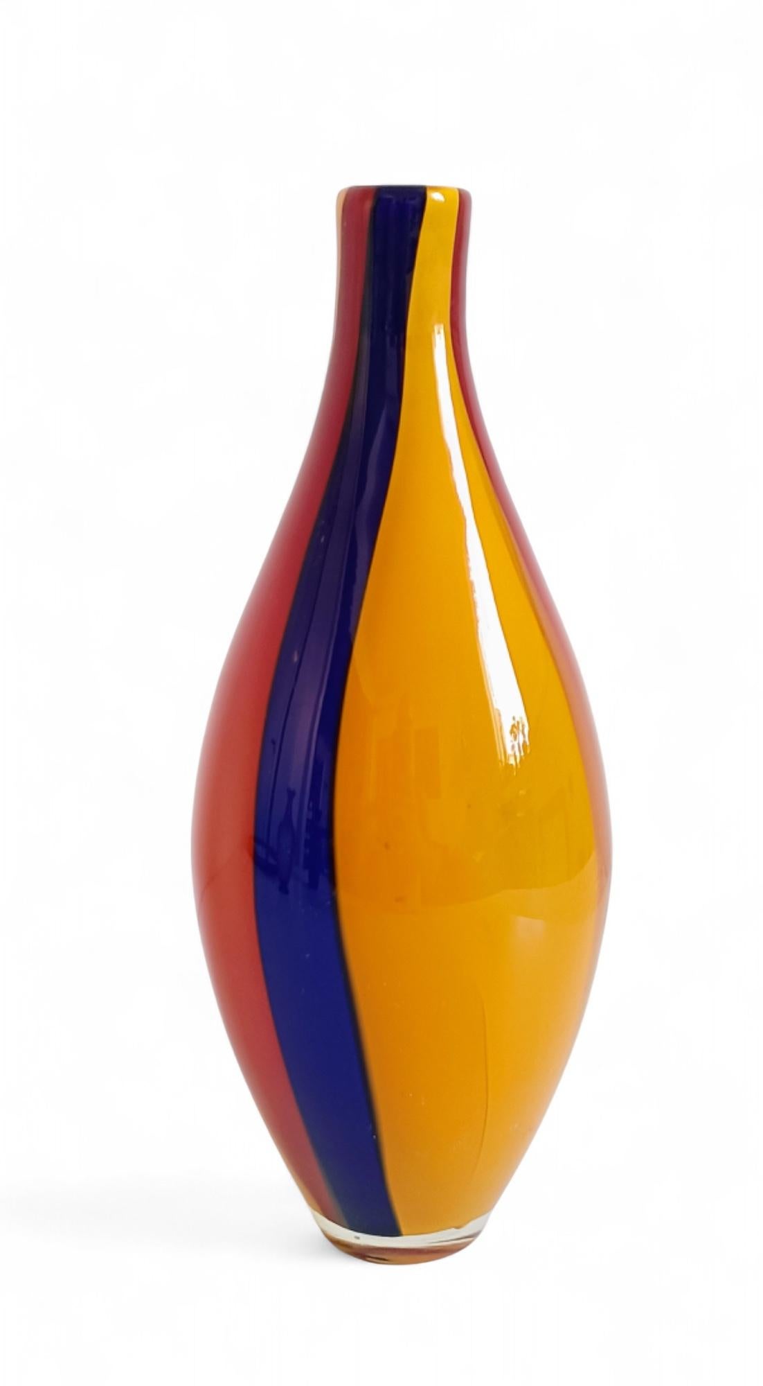 Vaso in vetro di Murano, design colorato di metà secolo, Italia, anni '60 in vendita 5