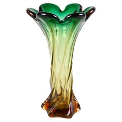 Murano Glass Vase Mid Century Green, Italy, circa 1960/70