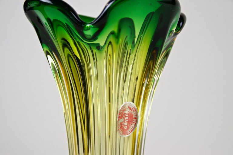 20th Century Murano Glass Vase Mid Century Green/ Yellow, Italy, circa 1960/70 For Sale