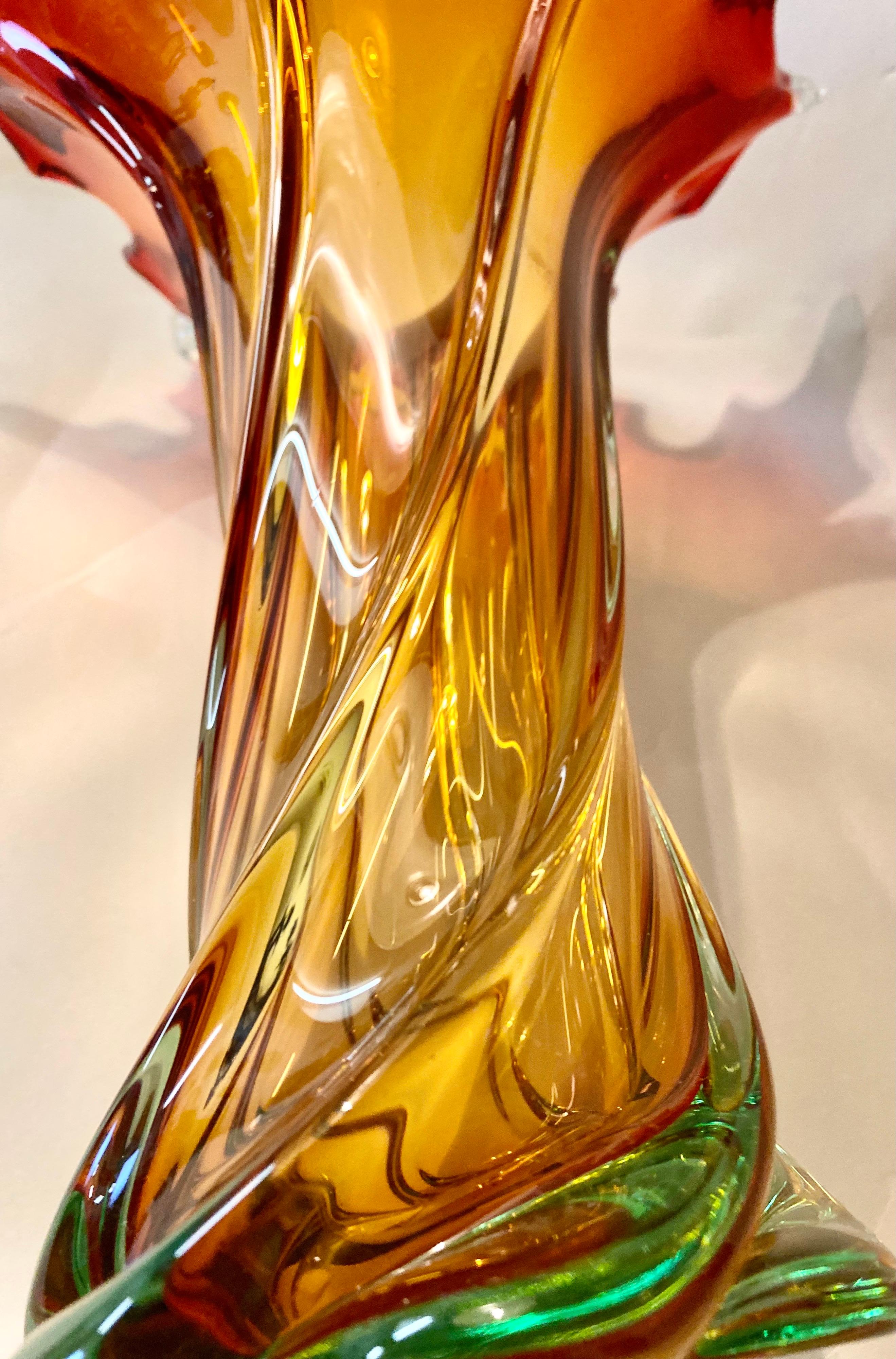Murano Glass Vase Mid Century, Italy, circa 1960/70 3