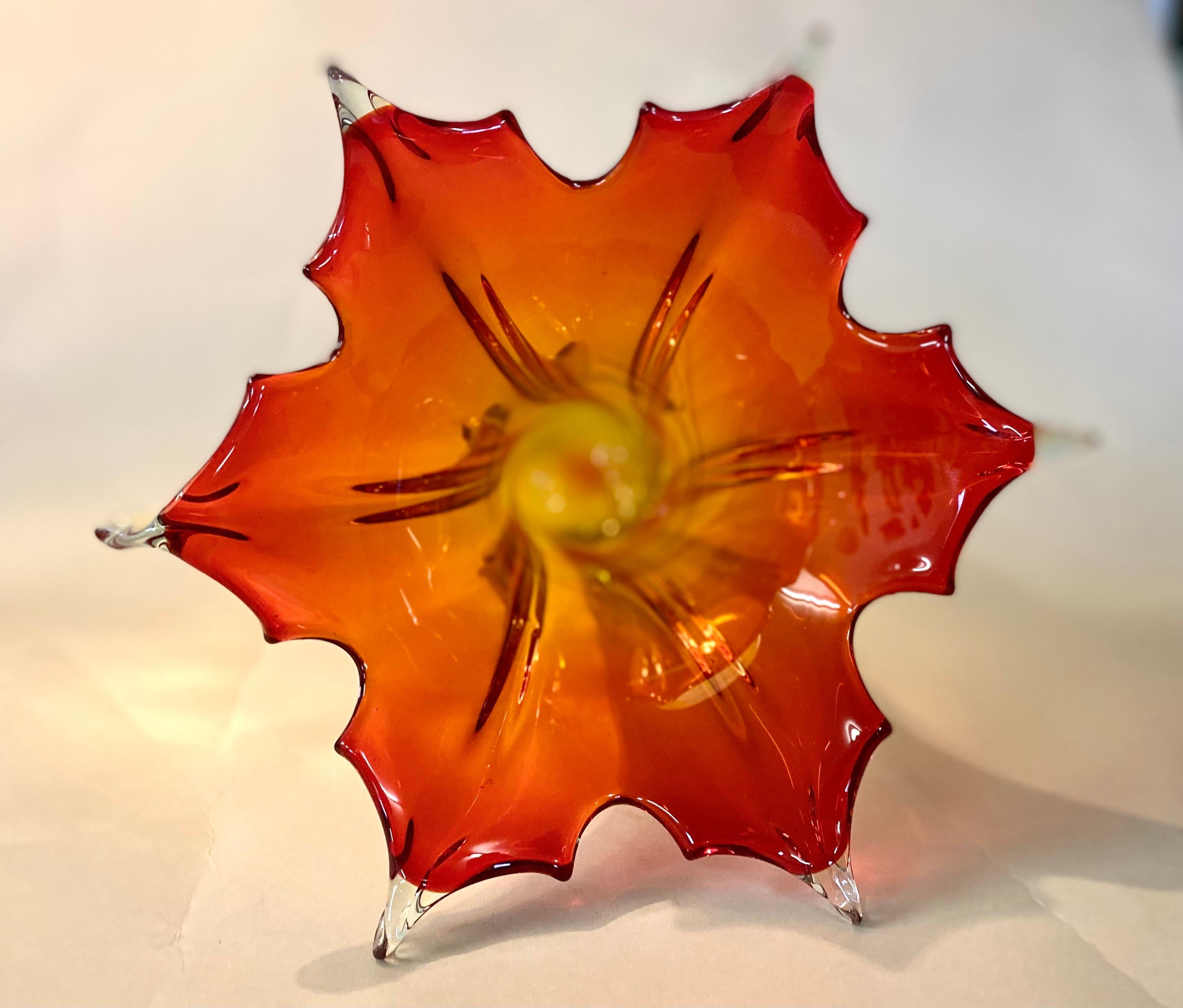 Murano Glass Vase Mid Century, Italy, circa 1960/70 In Good Condition In Lichtenberg, AT