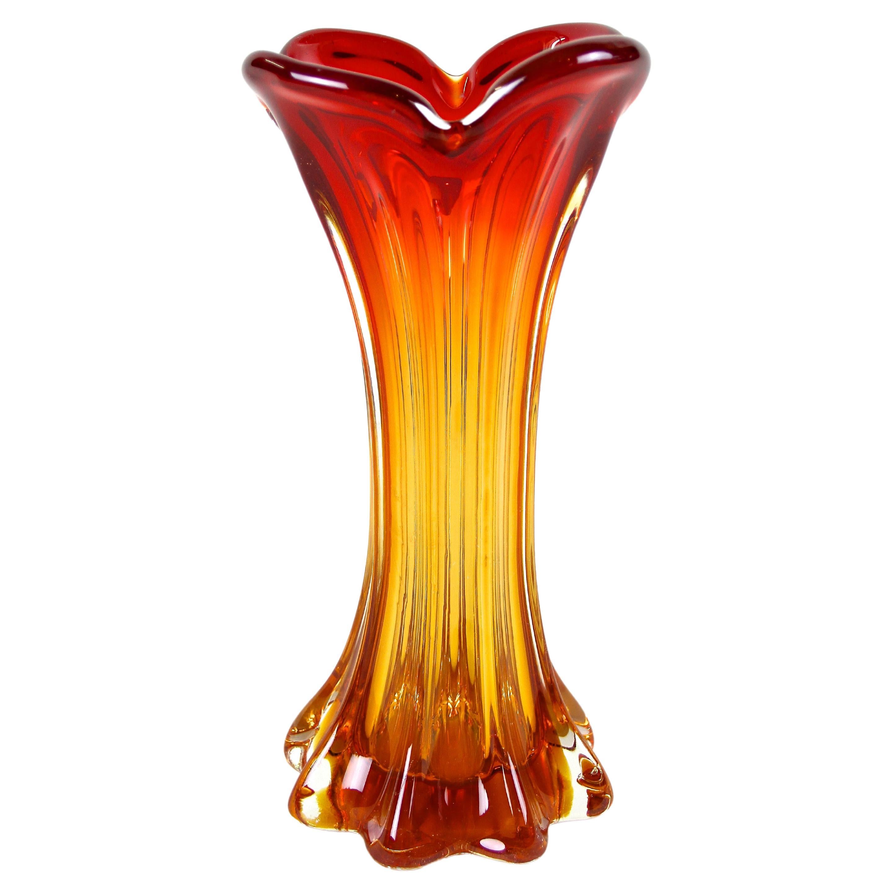 Murano Glas Vase Mid Century Rot / Orange, Italien, um 1960/70