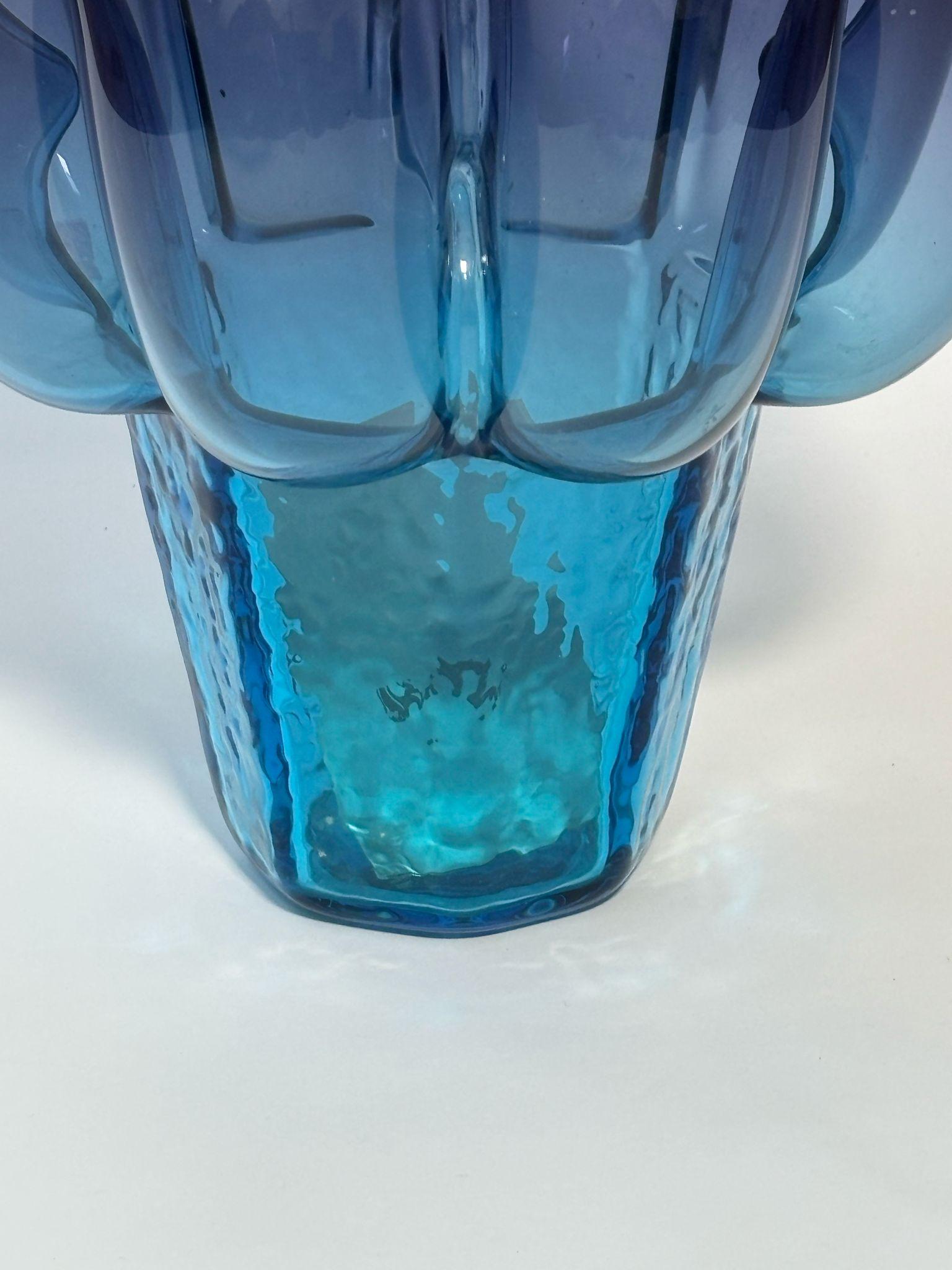 Vetro di Murano Vaso in vetro di Murano Model No. di Toni Zuccheri per VeArt in vendita