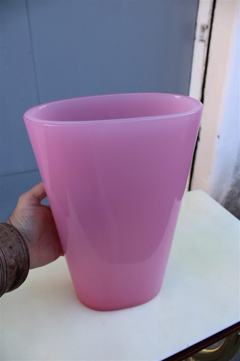 Murano Glass vase pink Color Seguso Deign 1970  For Sale 2