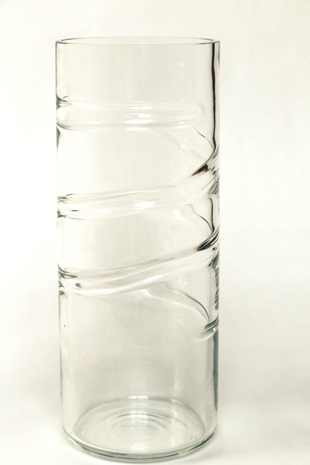 Murano Glass Vase, Signed Barbini, 20th Century, Italy In Good Condition For Sale In Chappaqua, NY