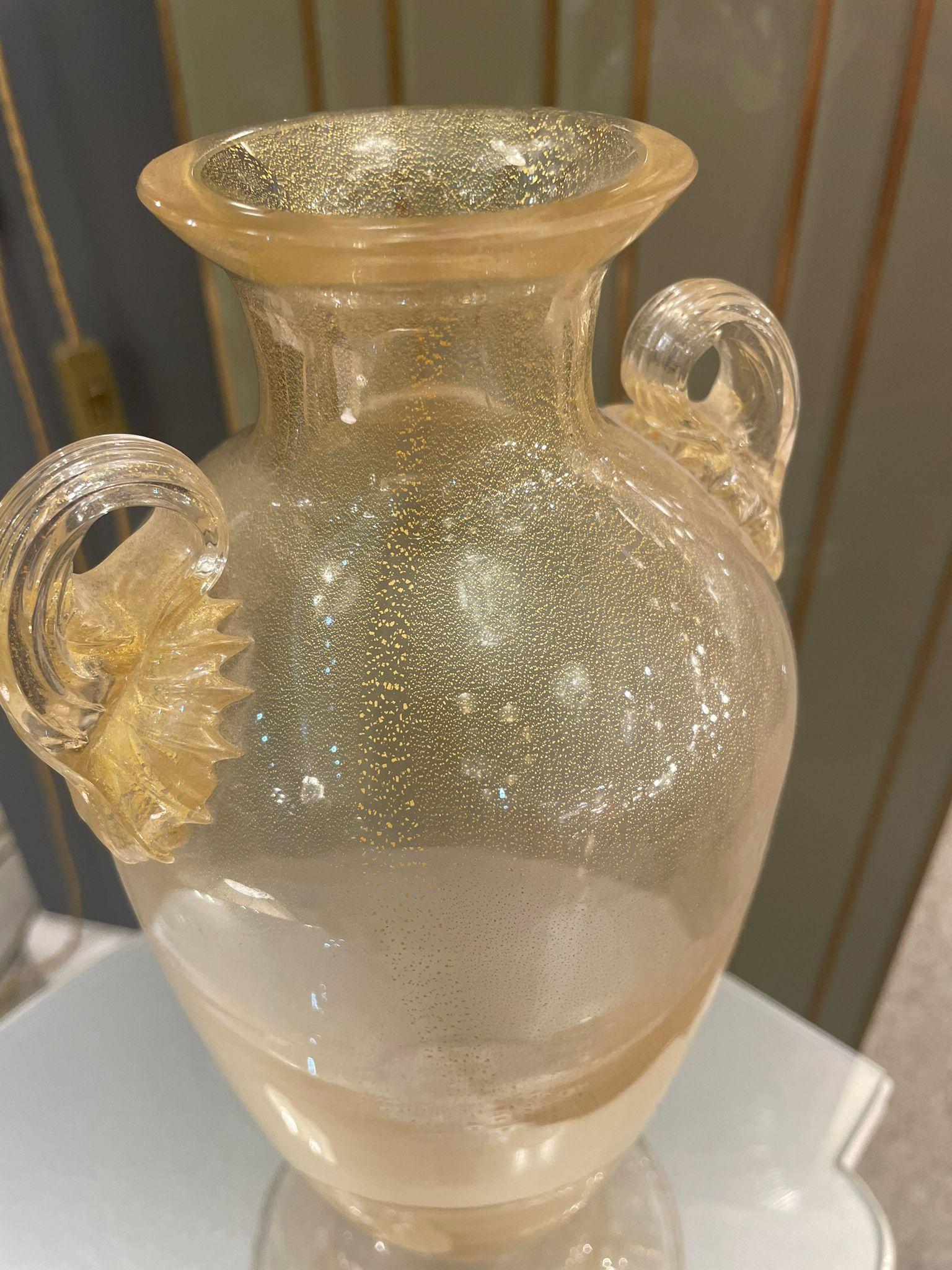 Mid-20th Century Murano Glass Vase Signed Santi Murano For Sale