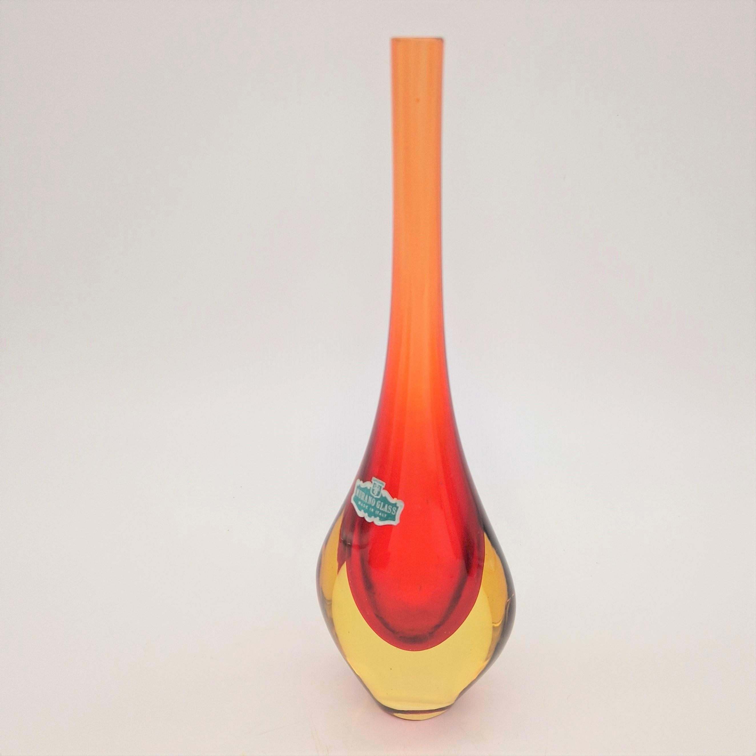 Jarrón de Murano Glass Sommerso de Flavio Poli. 1950 - 1959 Moderno de mediados de siglo en venta