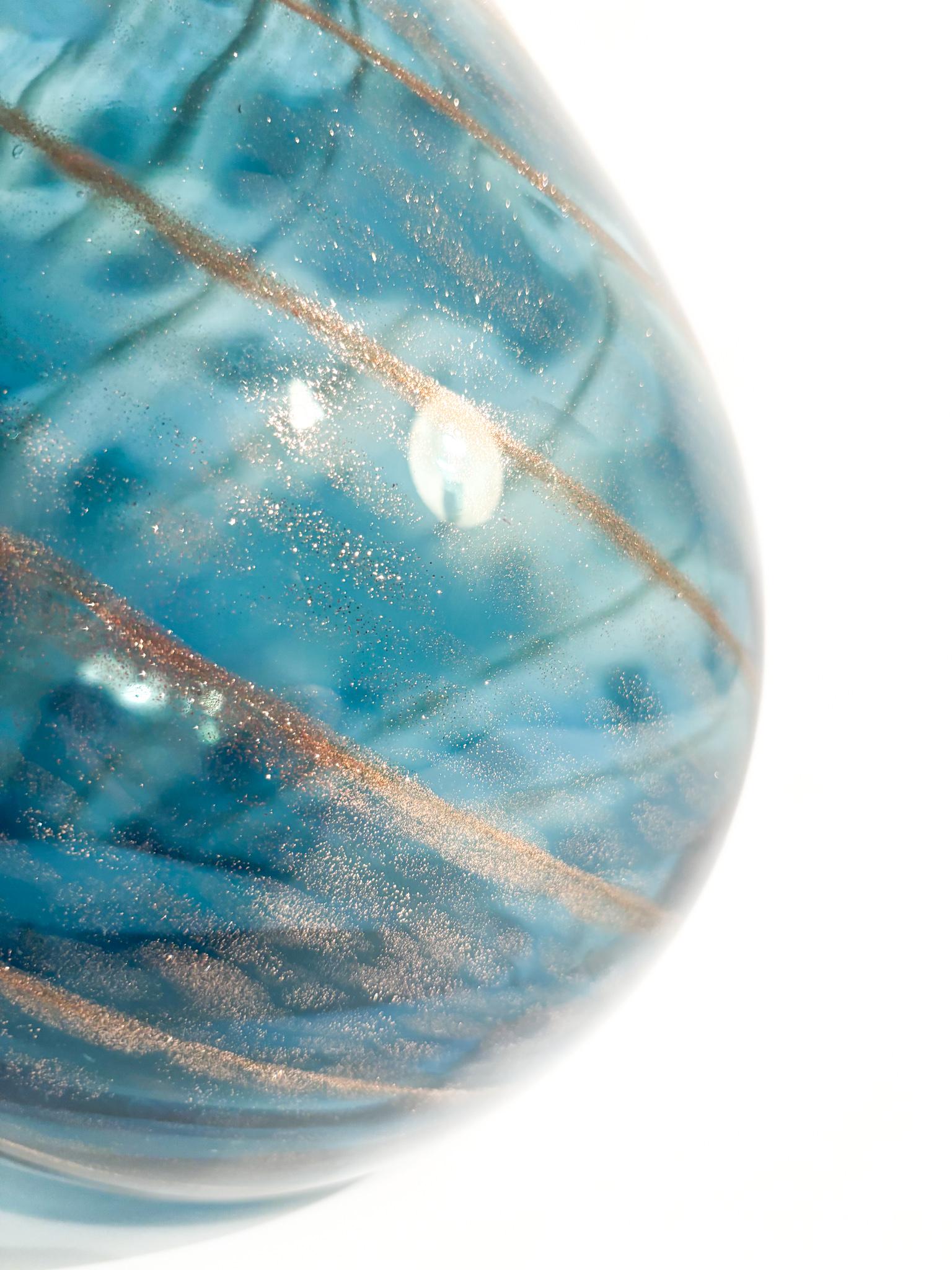 Murano Glass Vase with Aventurine by Fratelli Toso 1950s For Sale 2