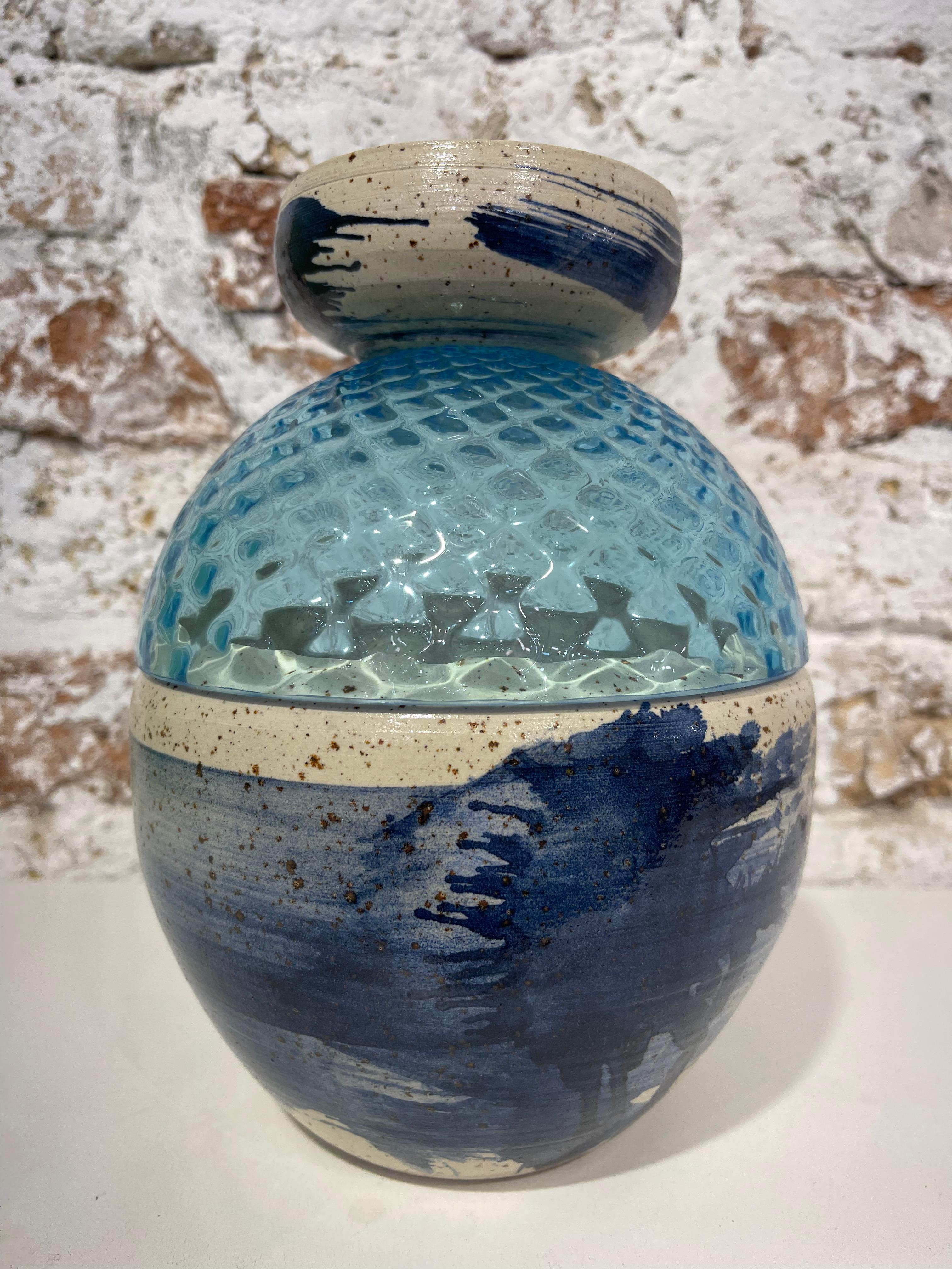 Italian Murano glass vase with handmade dotted white ceramic For Sale