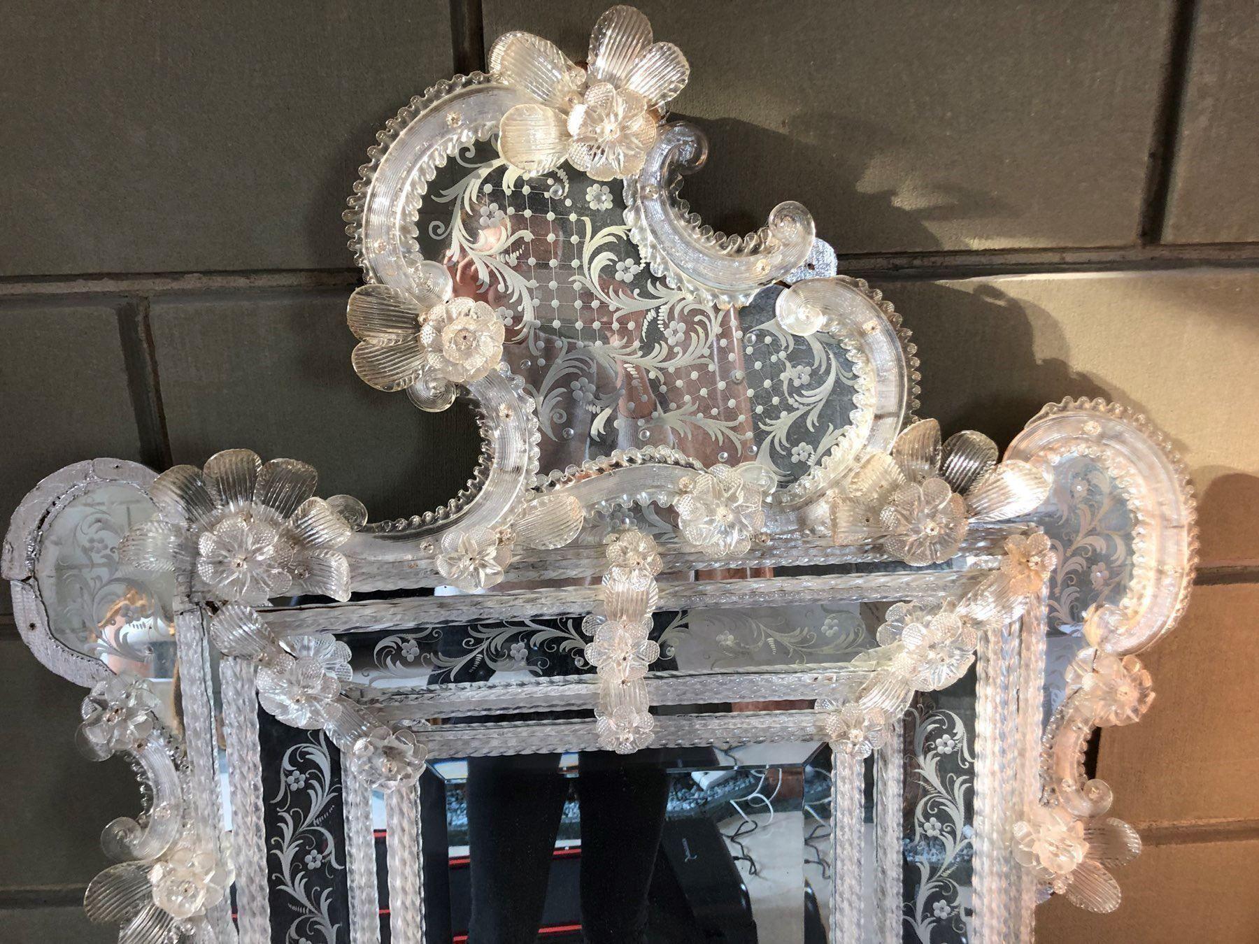 The rise of the Venetian mirror.
The Venetian mirror was born on the tiny Italian island of Murano in Venice in the 15th century. Venetian mirrors were painstakingly produced and creating one was a highly involved process. Upon completion, Venetian