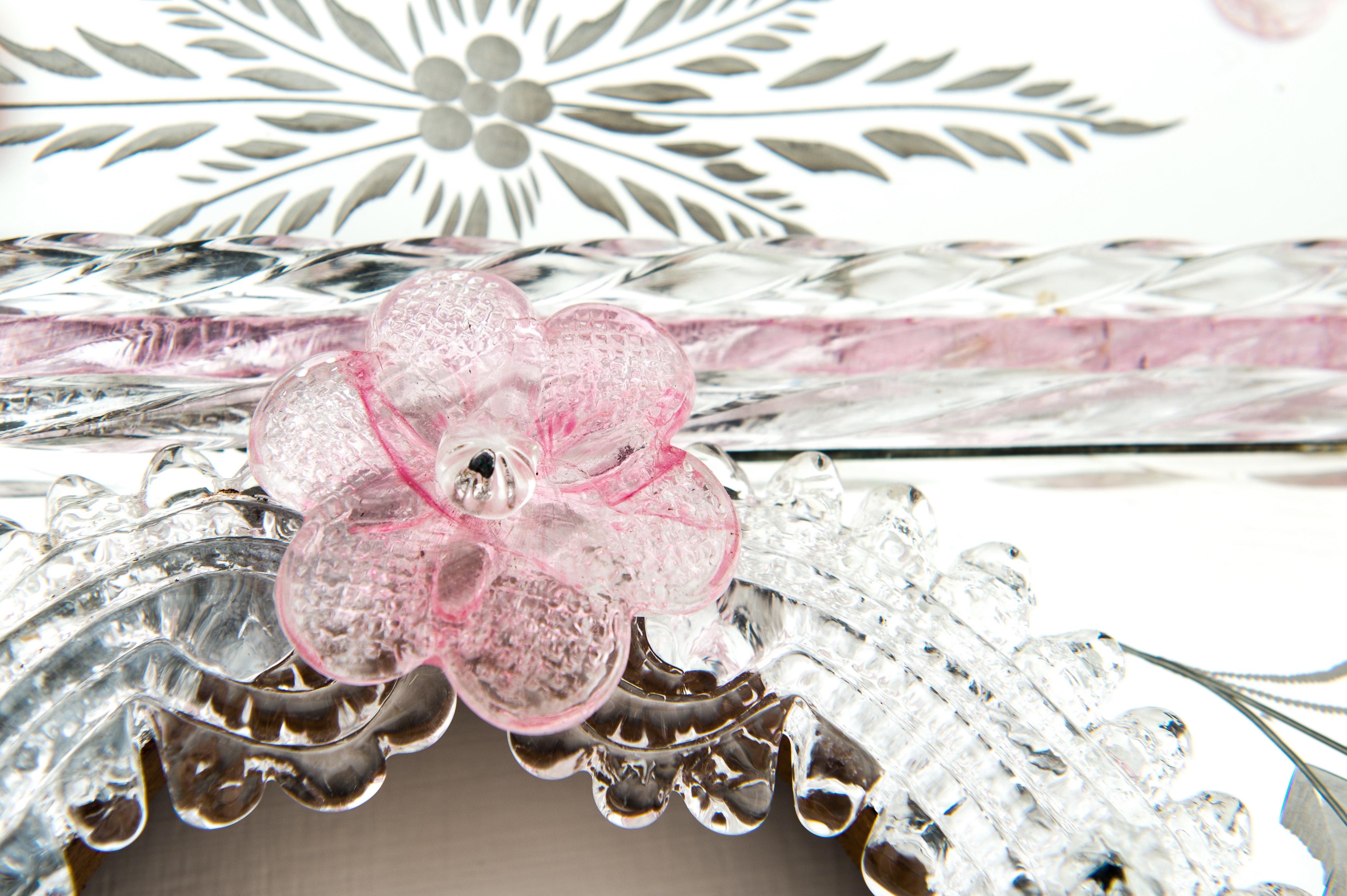 Specchio rosa in vetro di Murano. - TBCD in vendita 5