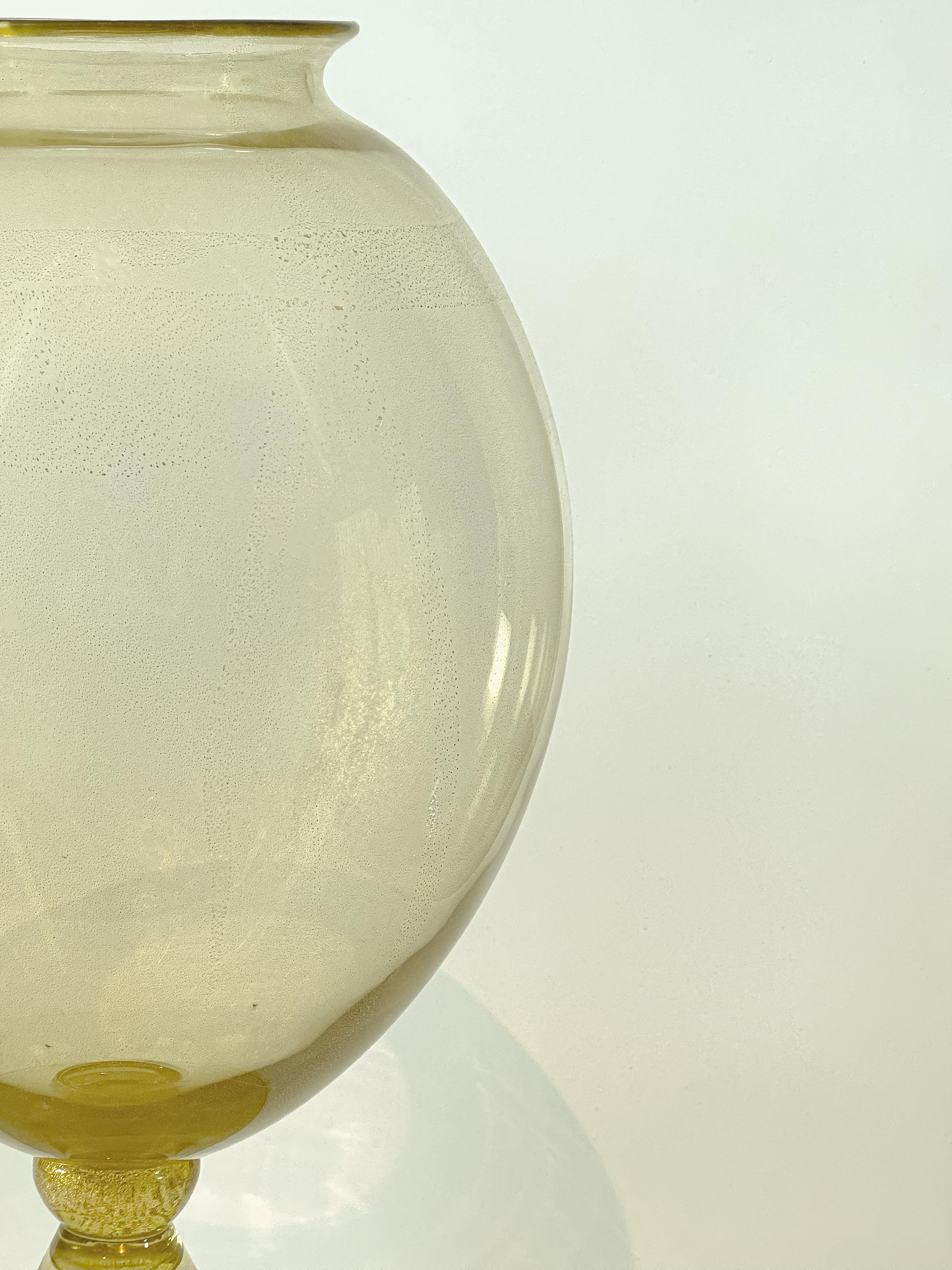 Jarrón veronés de cristal de Murano de Seguso Vetri d'Arte para Donghia, 1988 en Bueno estado para la venta en Glasgow, GB