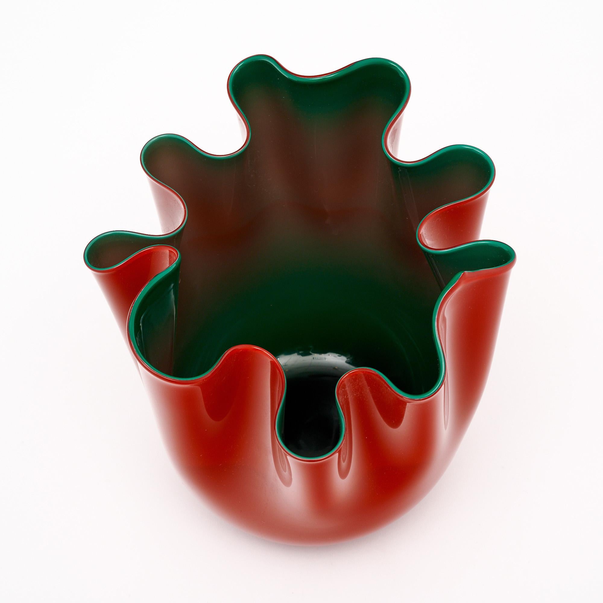 Fazzoletto-Vase aus Murano-Glas von Venini (Italienisch) im Angebot