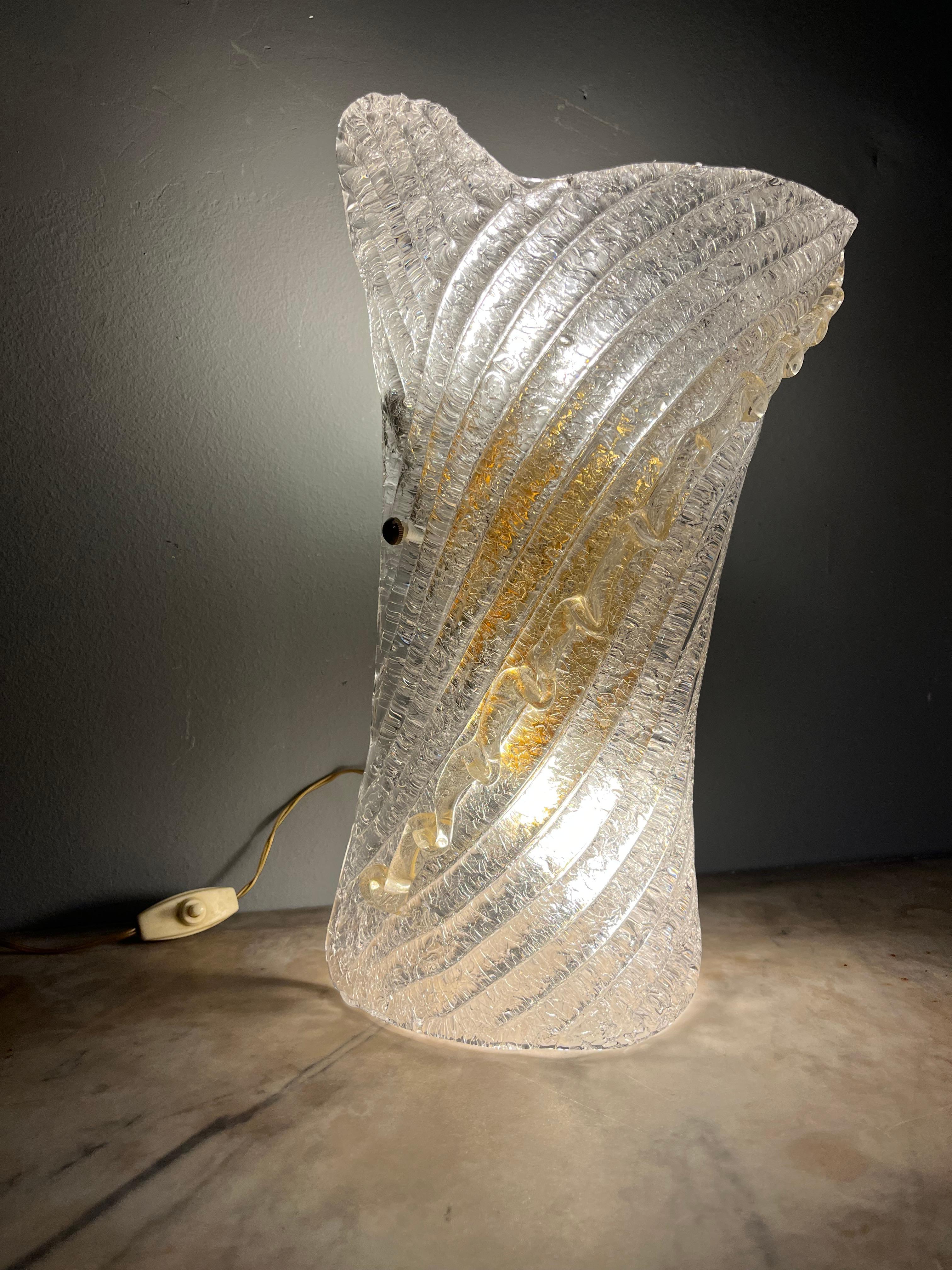 Italian Murano glass wall lamp by Barovier and Toso from the 70s For Sale