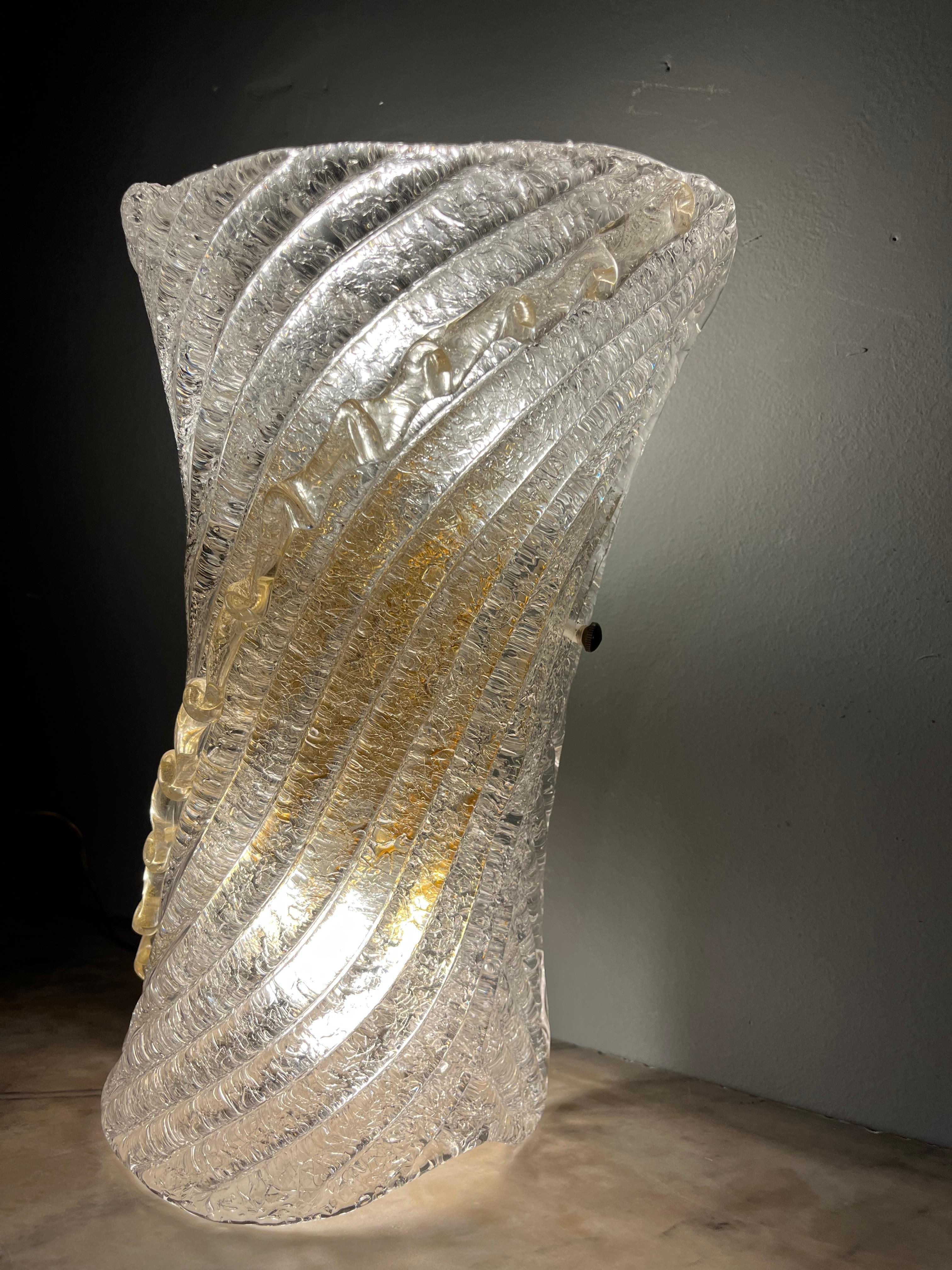 Murano glass wall lamp by Barovier and Toso from the 70s In Good Condition For Sale In Catania, IT
