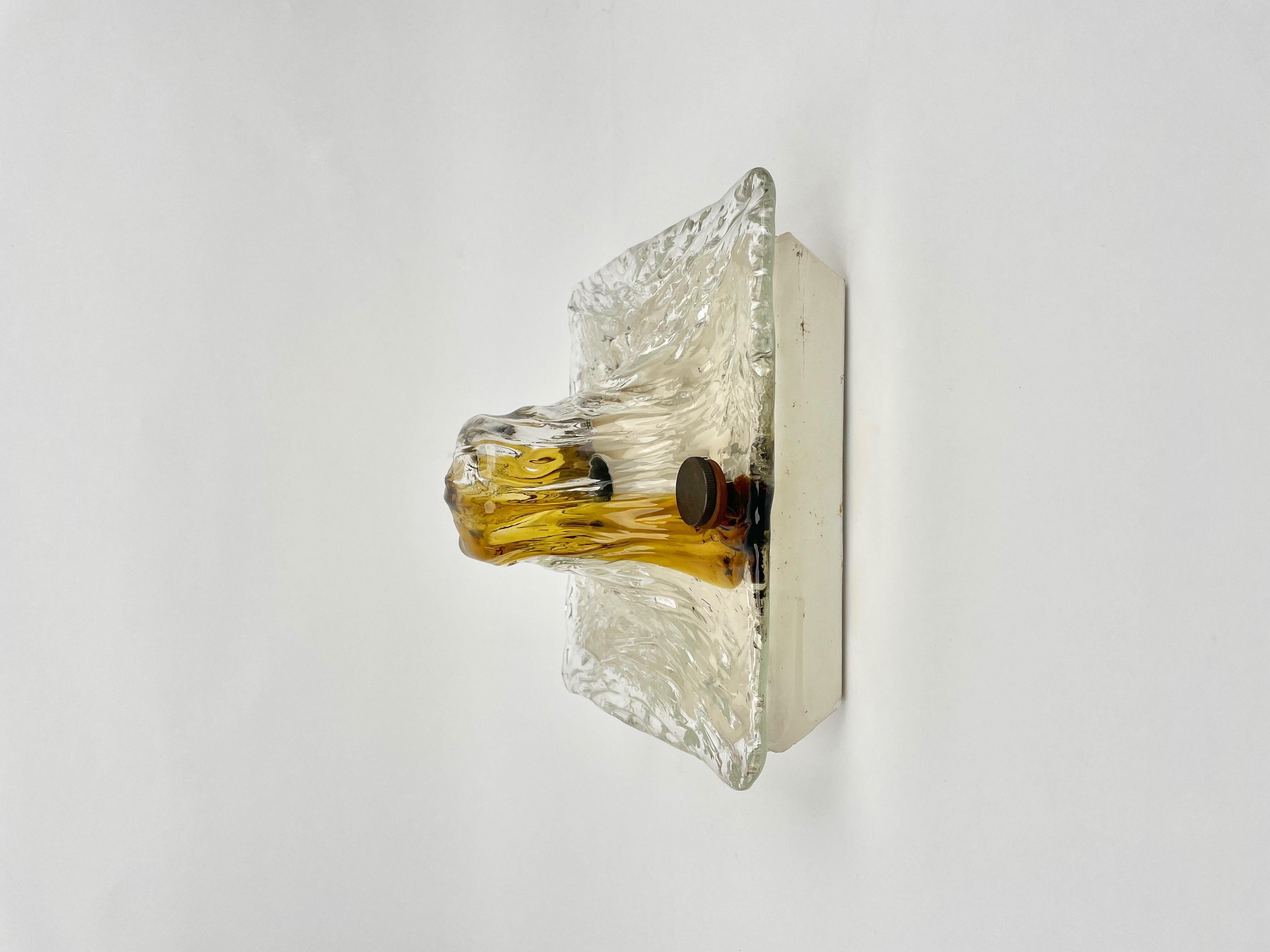 Murano Glass Wall Lamp Sconce by Toni Zuccheri for Venini, Italy, 1960s In Good Condition For Sale In Rome, IT