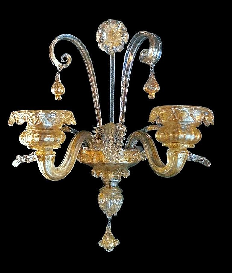 Hand-Crafted Murano Glass Wall Sconce Italian Art Nouveau Style Blown Glass and Gold For Sale