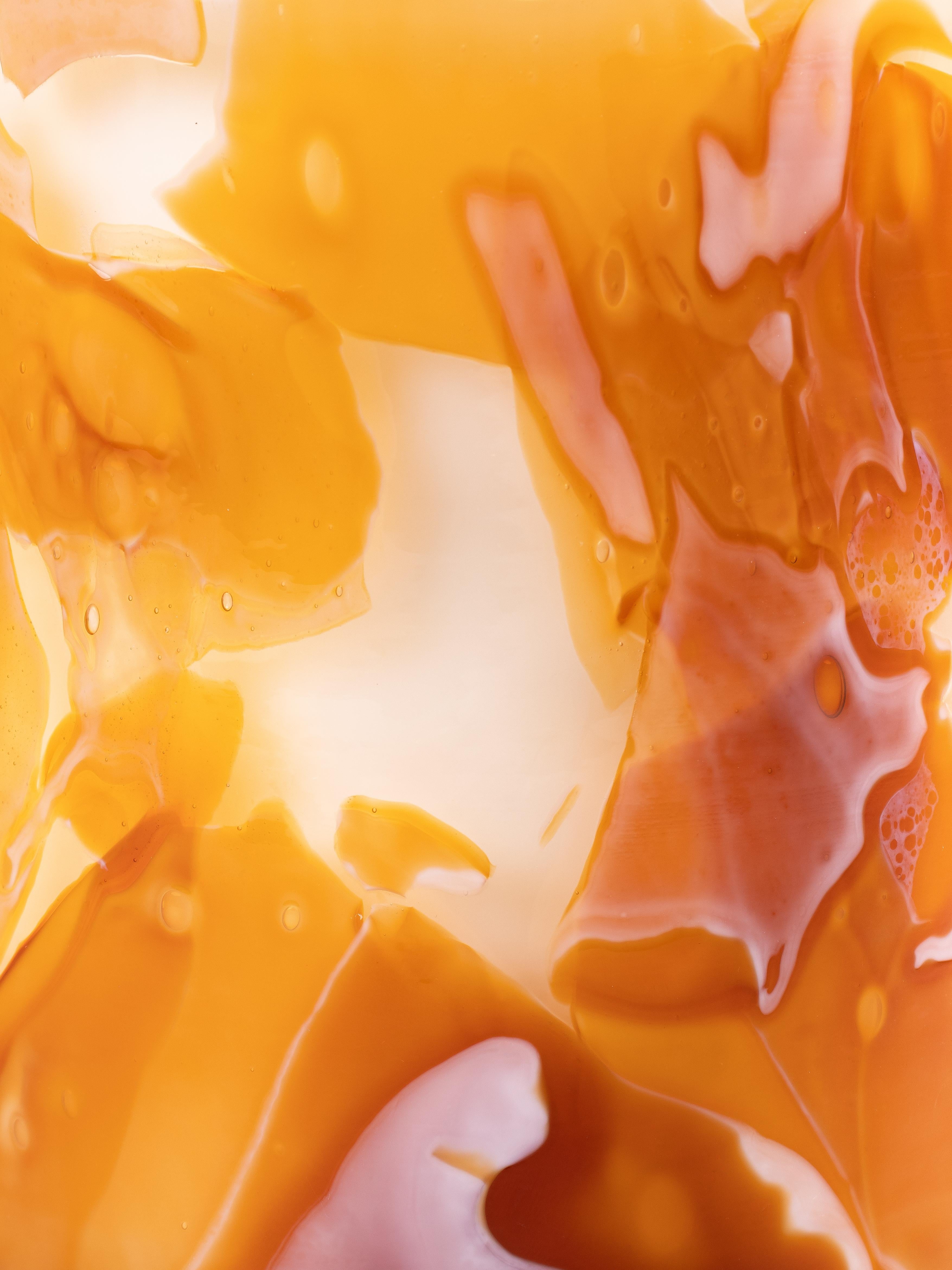Découvrez le parfum sacré du Palo Santo avec la bougie Topaze de Stories of Italy. Plongez dans l'arôme terreux et boisé qui rappelle les anciens rituels et les pratiques spirituelles. Ce parfum dégage une impression de calme et de pureté, vous