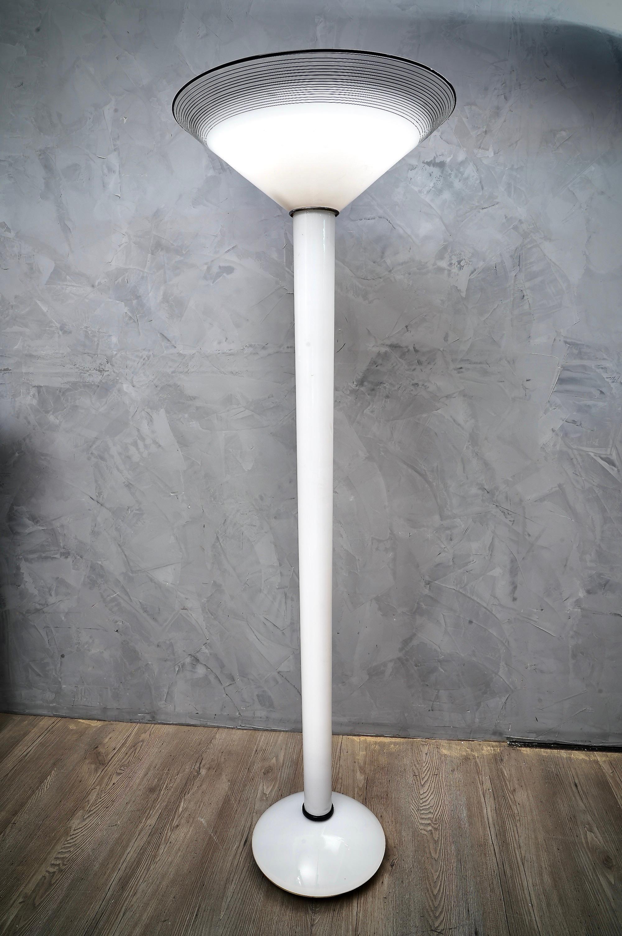 Late 20th Century Murano Art Glass White and Black Midcentury Floor Lamp, 1950 For Sale