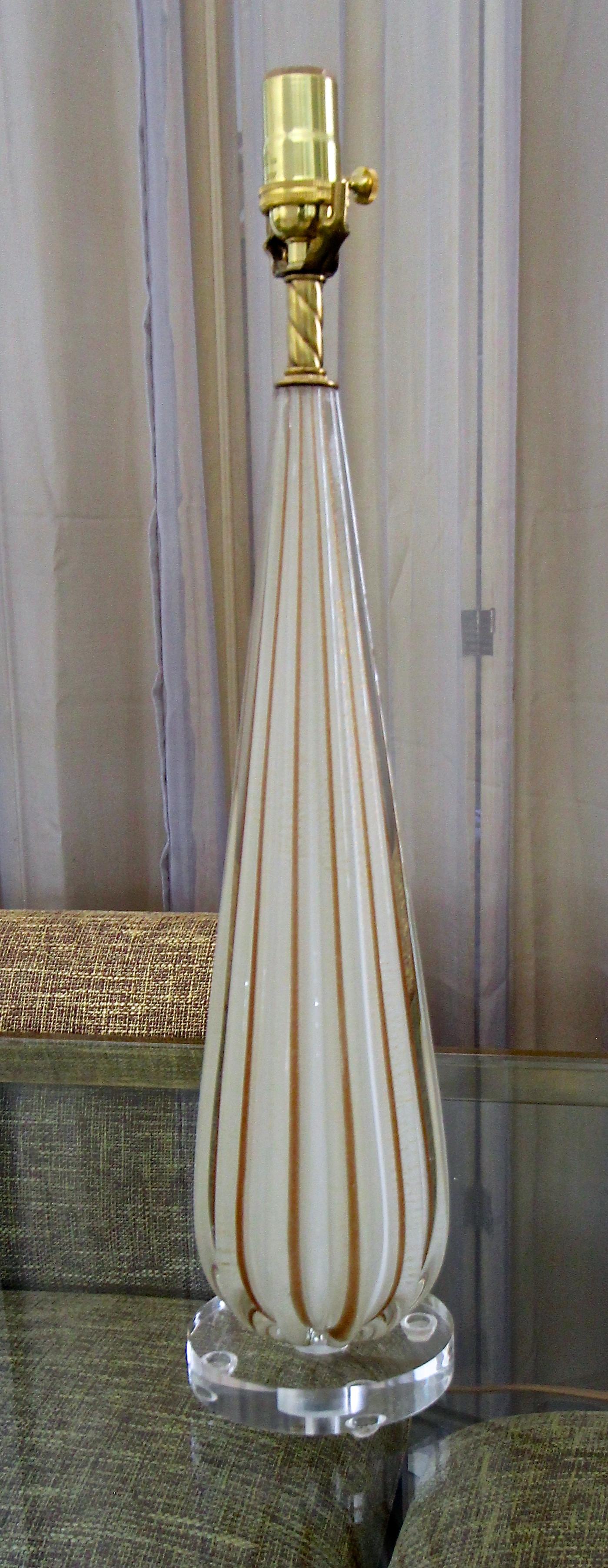 Murano Glass White Aventurine Ribbed Table Lamp 7
